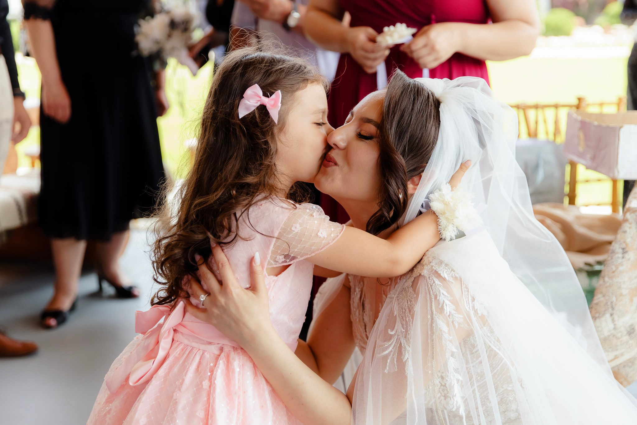 Ioana & Ionuț | Nuntă de poveste la Păstrăvăria Poiana din Mălini județul Suceava. Servicii foto-video profesionale, pentru momente de neuitat