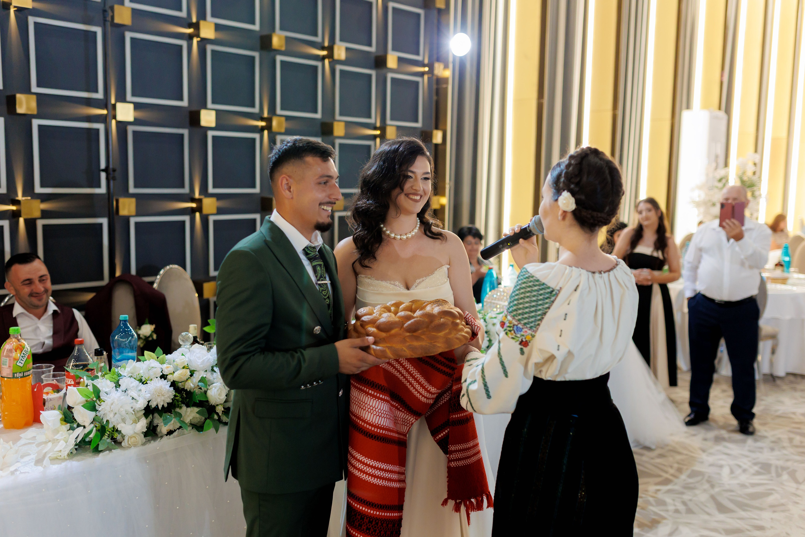 Nunta Nicoleta & Răzvan | Fotografie & Videografie Profesională. Servicii foto-video profesionale, pentru momente de neuitat