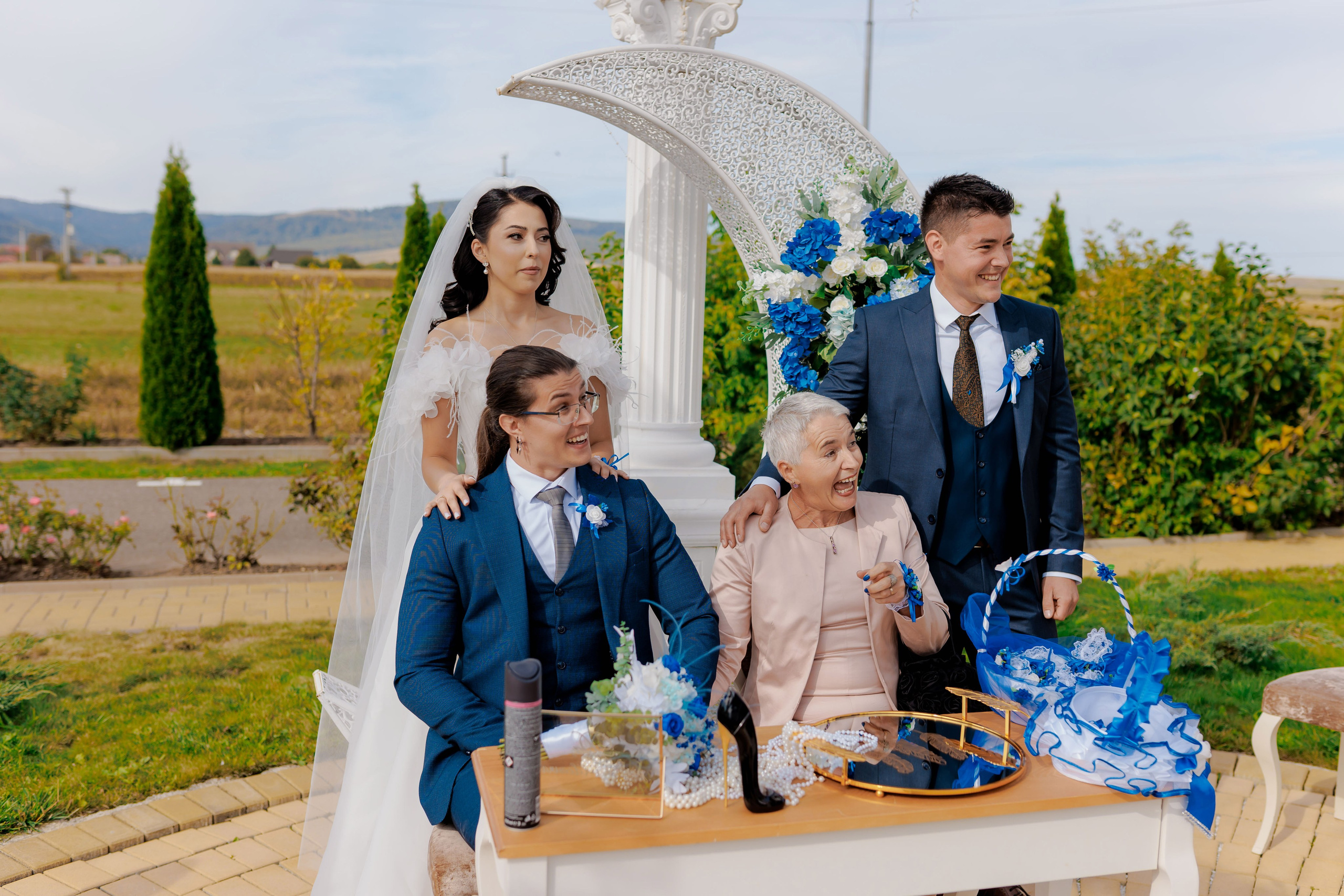 Loredana & Emilian – Ziua Nunții | Videografie - fotografie Botez Suceava, Iași, Botoșani. Servicii foto-video profesionale, pentru momente de neuitat