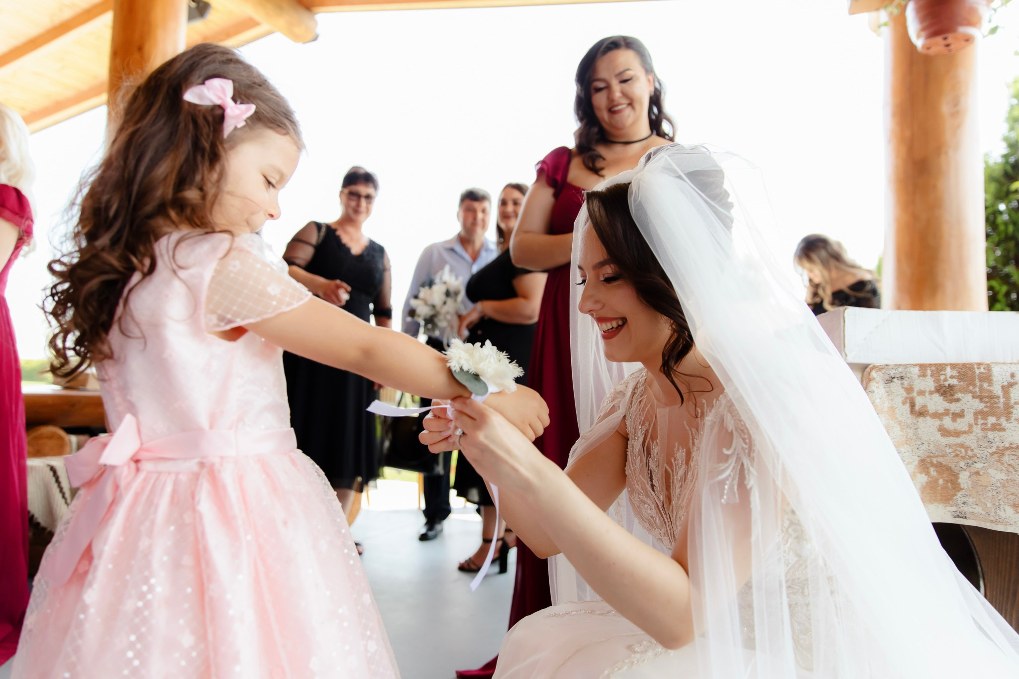 Ioana & Ionuț | Nuntă de poveste la Păstrăvăria Poiana din Mălini județul Suceava. Servicii foto-video profesionale, pentru momente de neuitat