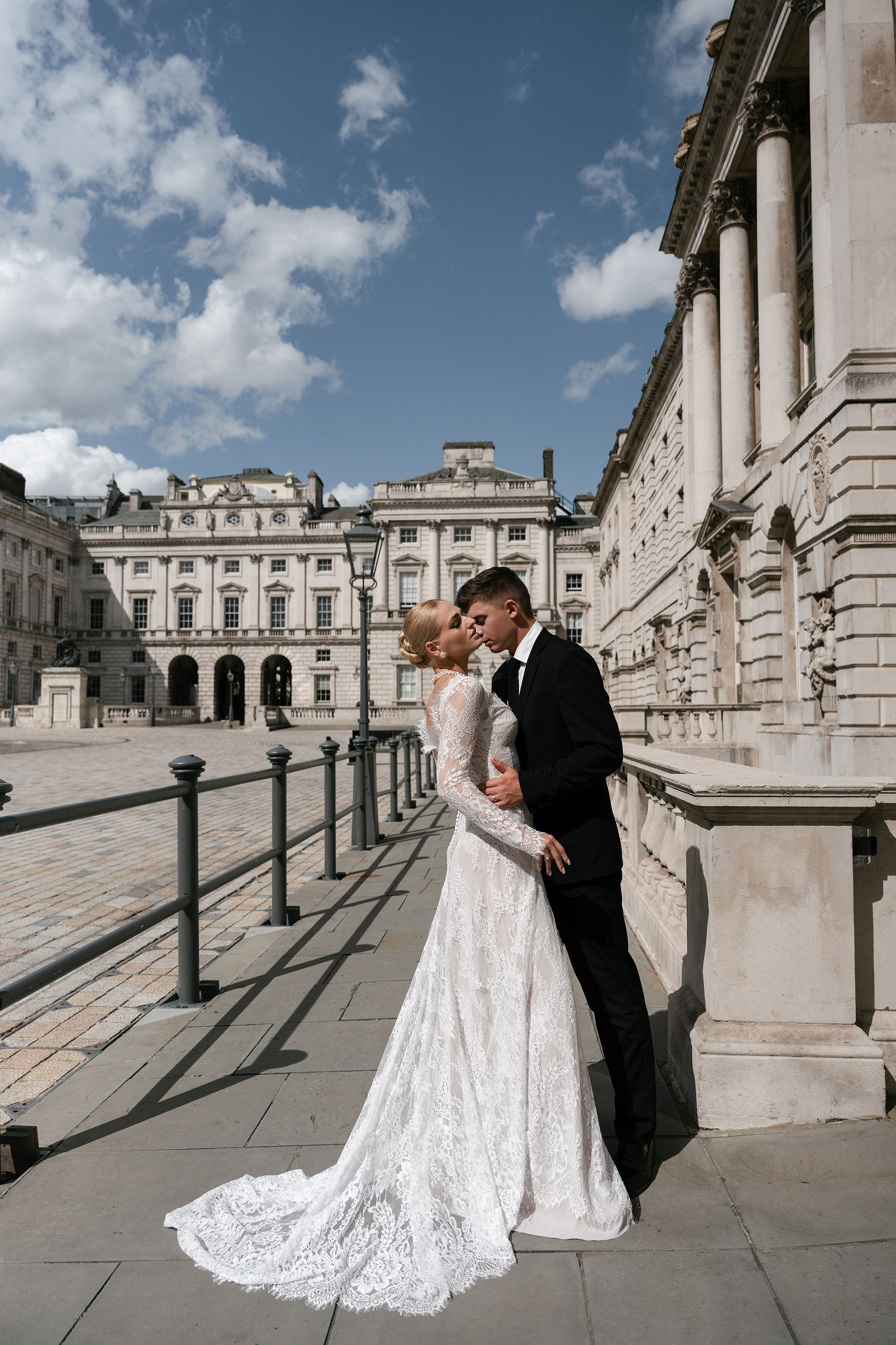 Anhelina and Dmytro. Fotógrafos de bodas de destino y creadores de contenido con base en España