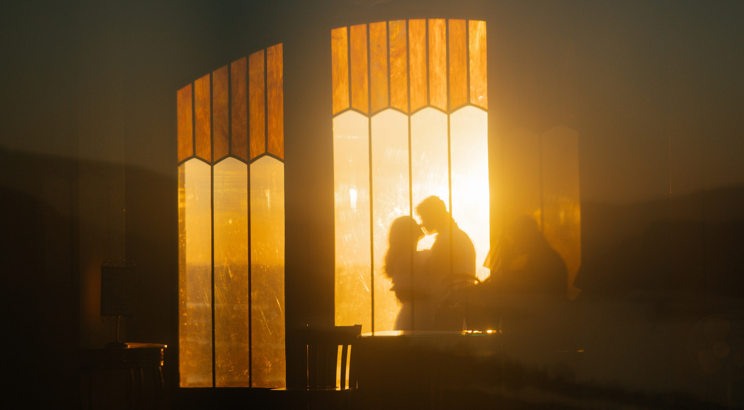 Sunset Serenade. Family photographer Oregon — Washington