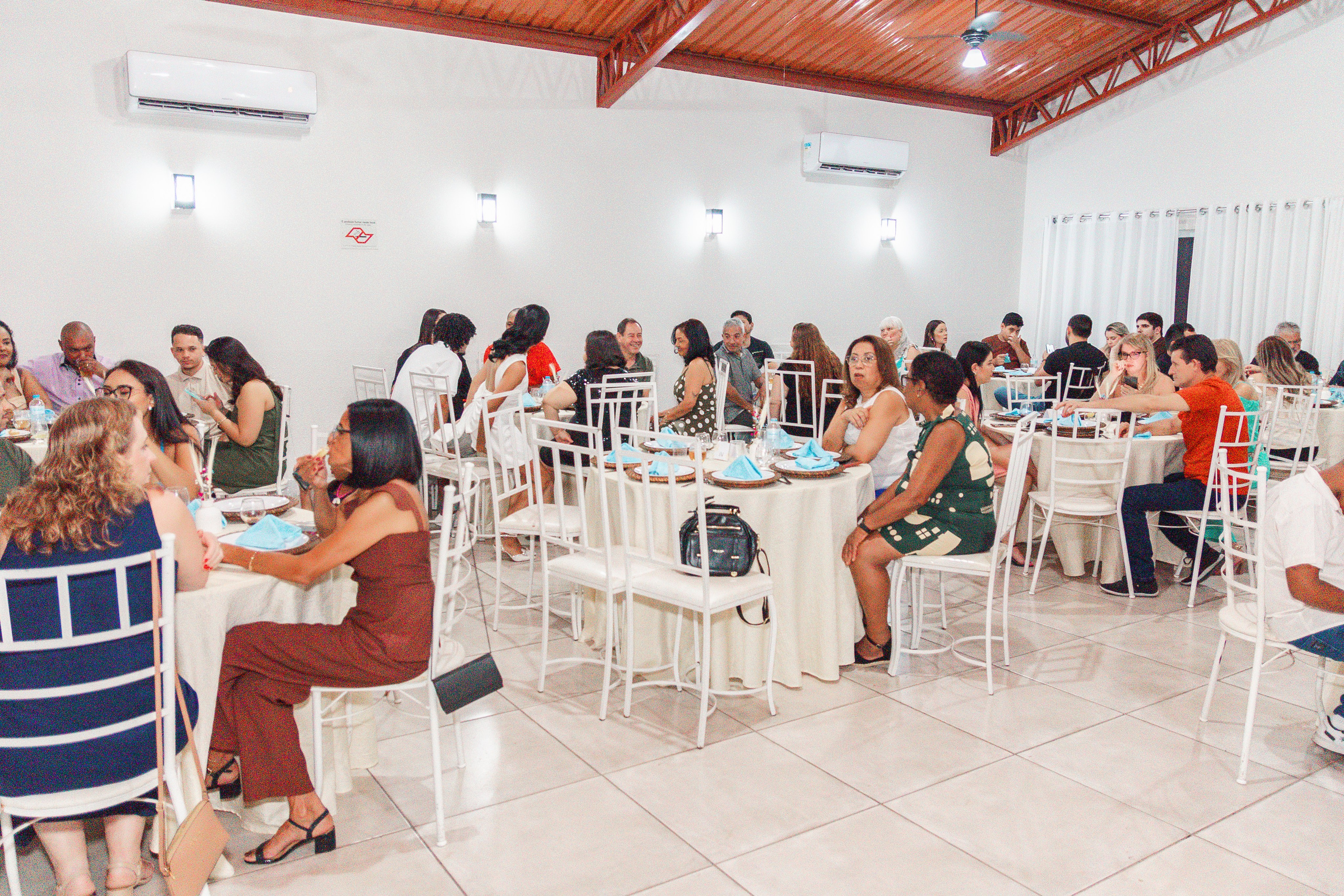 Noivado Ana Julia e Max. Fotógrafa de casamento e festa infantis em Marilía, São Paulo
