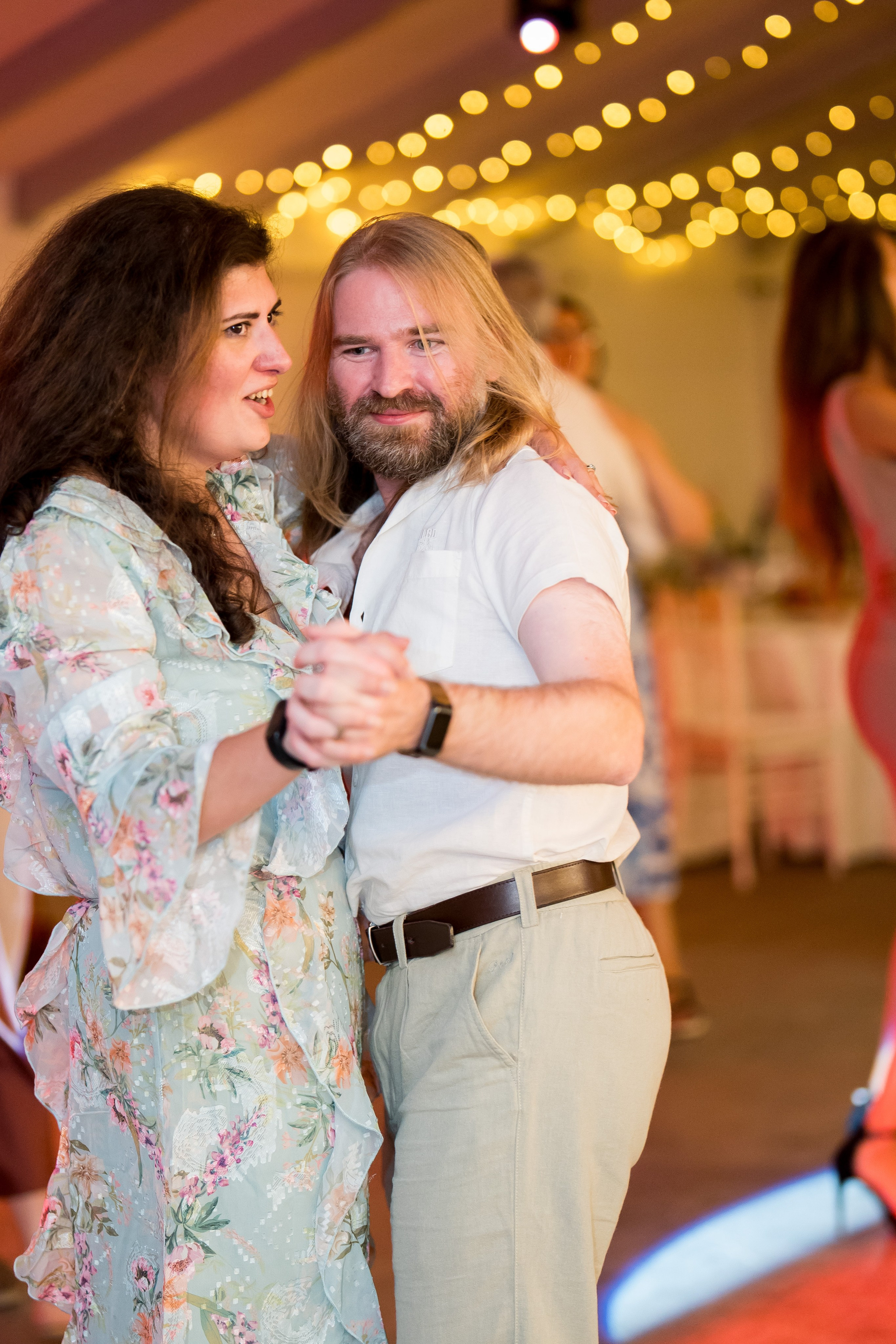 PARTY. Gabriel Florea — Fotograf nuntă București