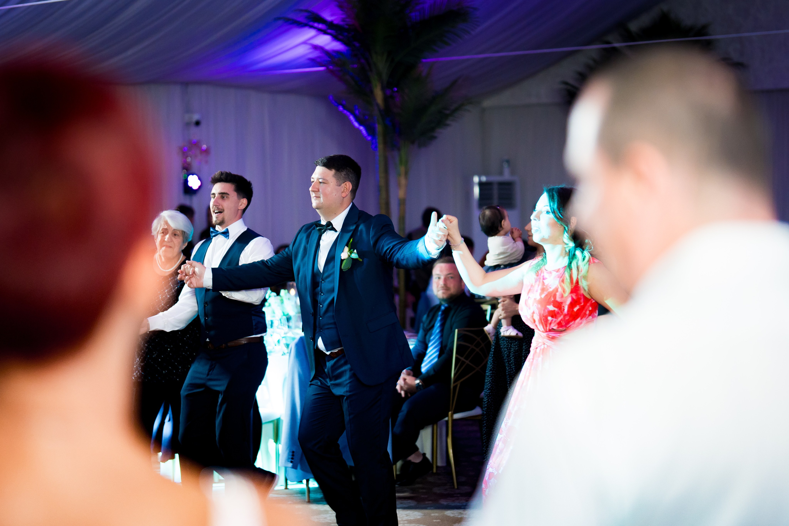 PARTY. Gabriel Florea — Fotograf nuntă București