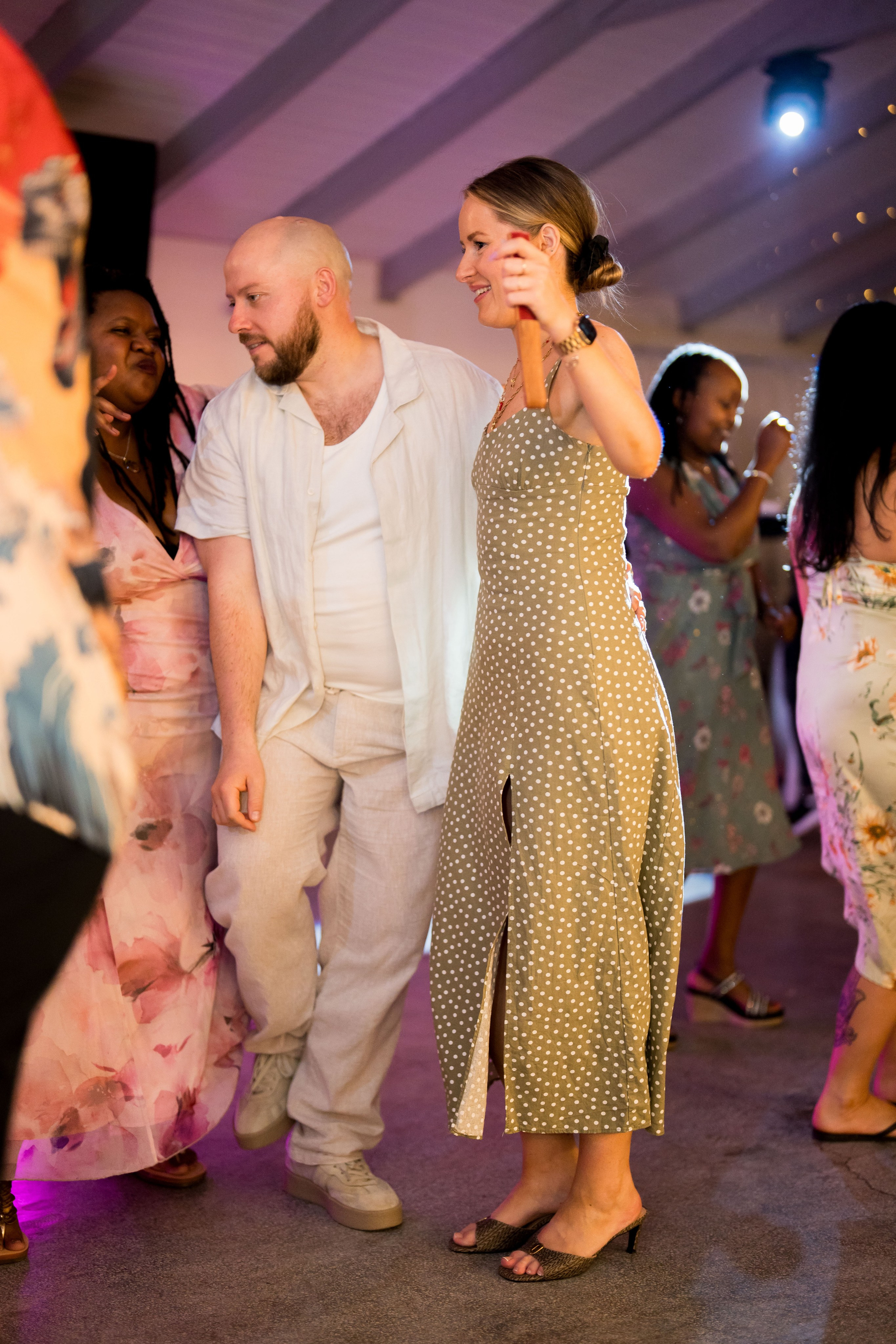 PARTY. Gabriel Florea — Fotograf nuntă București