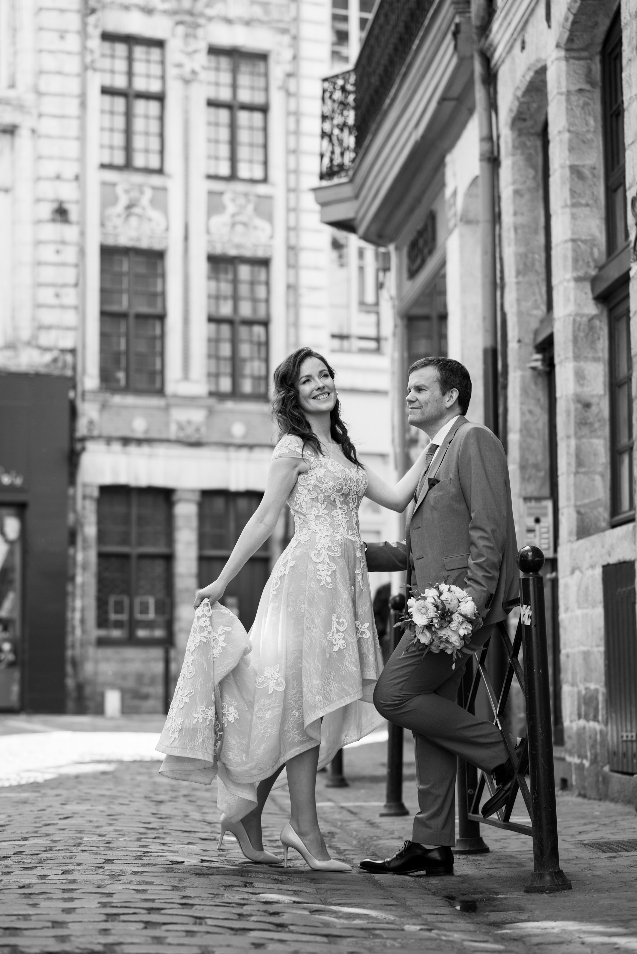 Portrait de mariée avec vue sur le port de Monte-Carlo