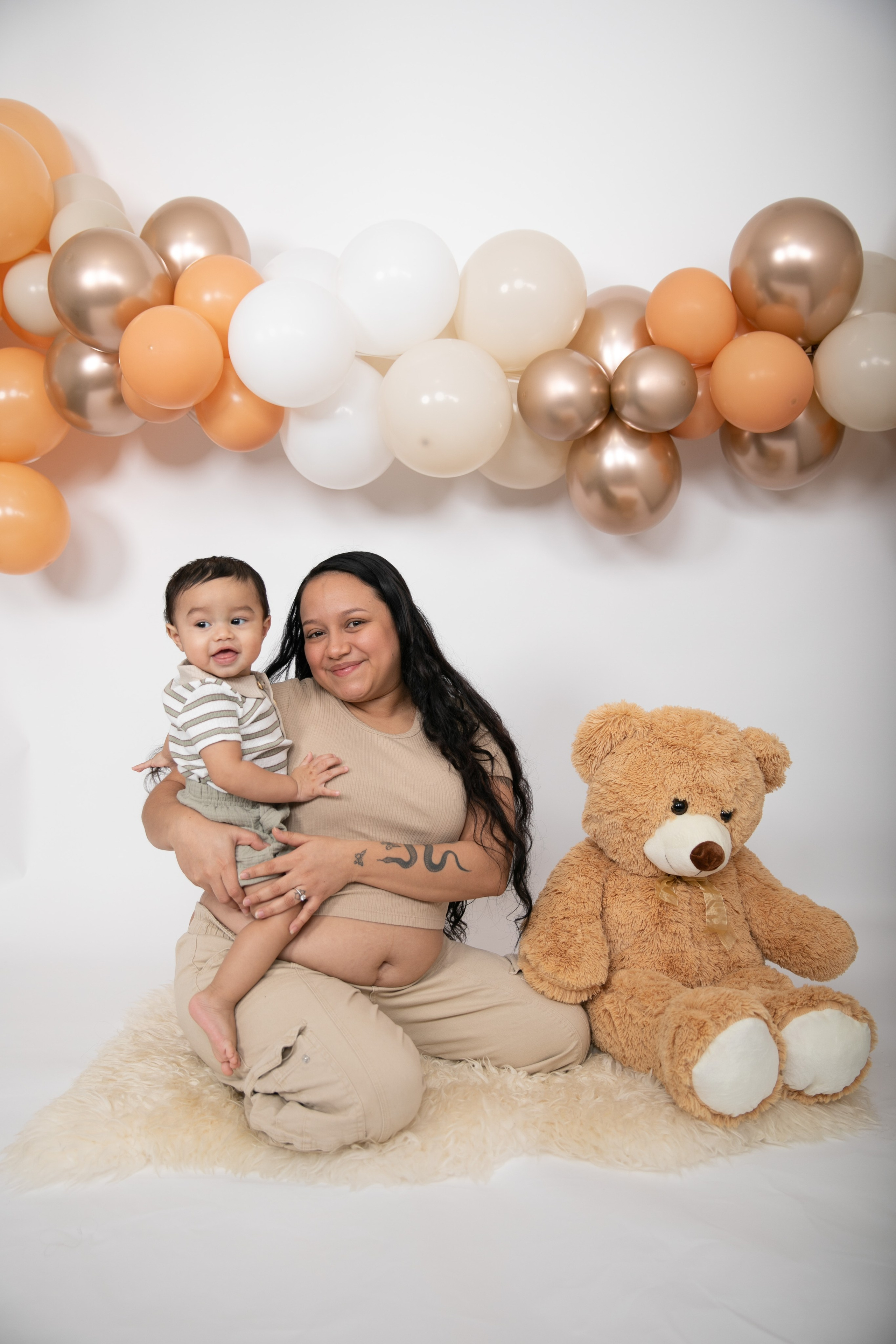 Cake Smash — 1st birthday. Ching Li Photography