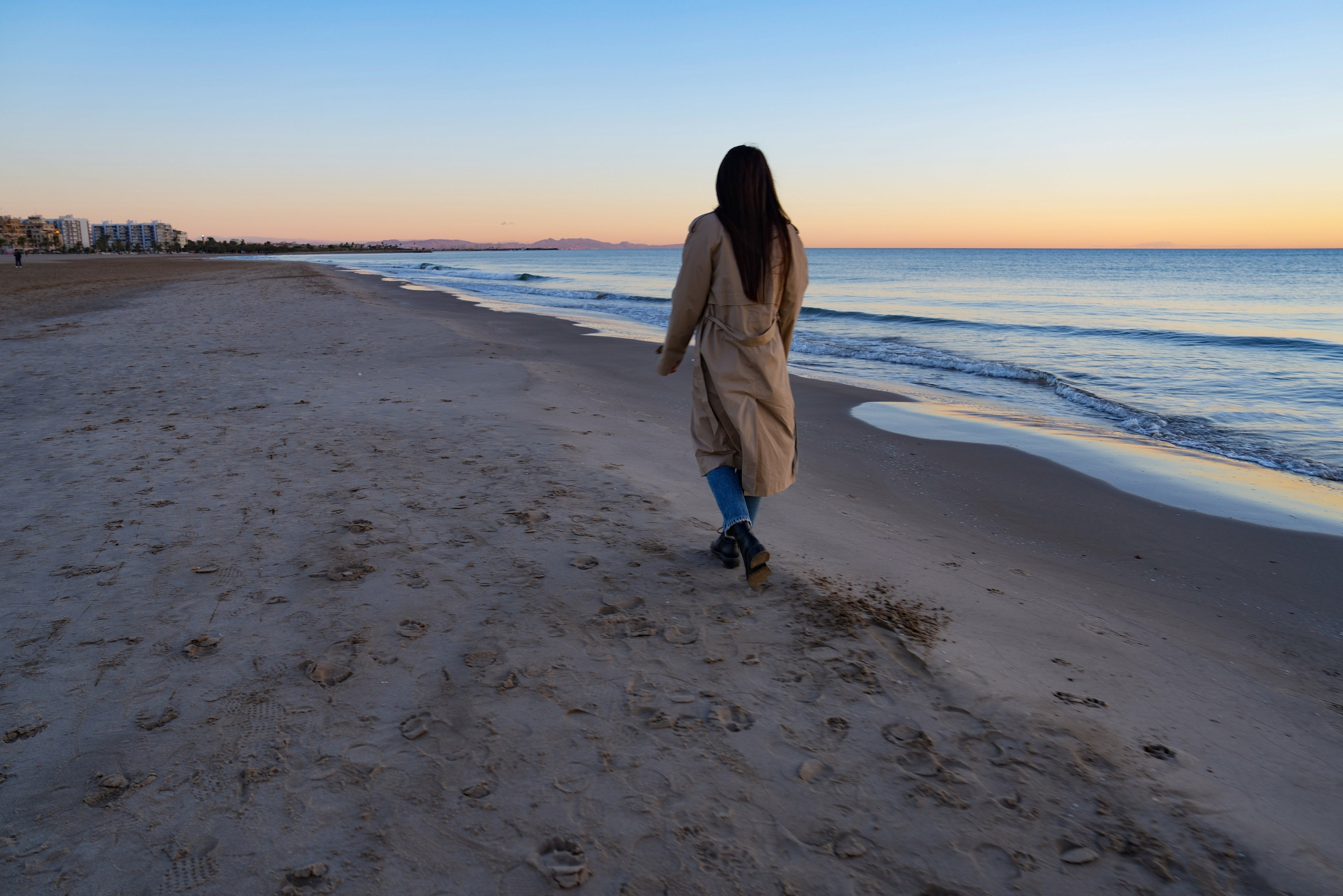 AMANECER OTOÑO. Fotógrafa Olena Petryk. Realizo sesiones de fotos en Puerto de Sagunto