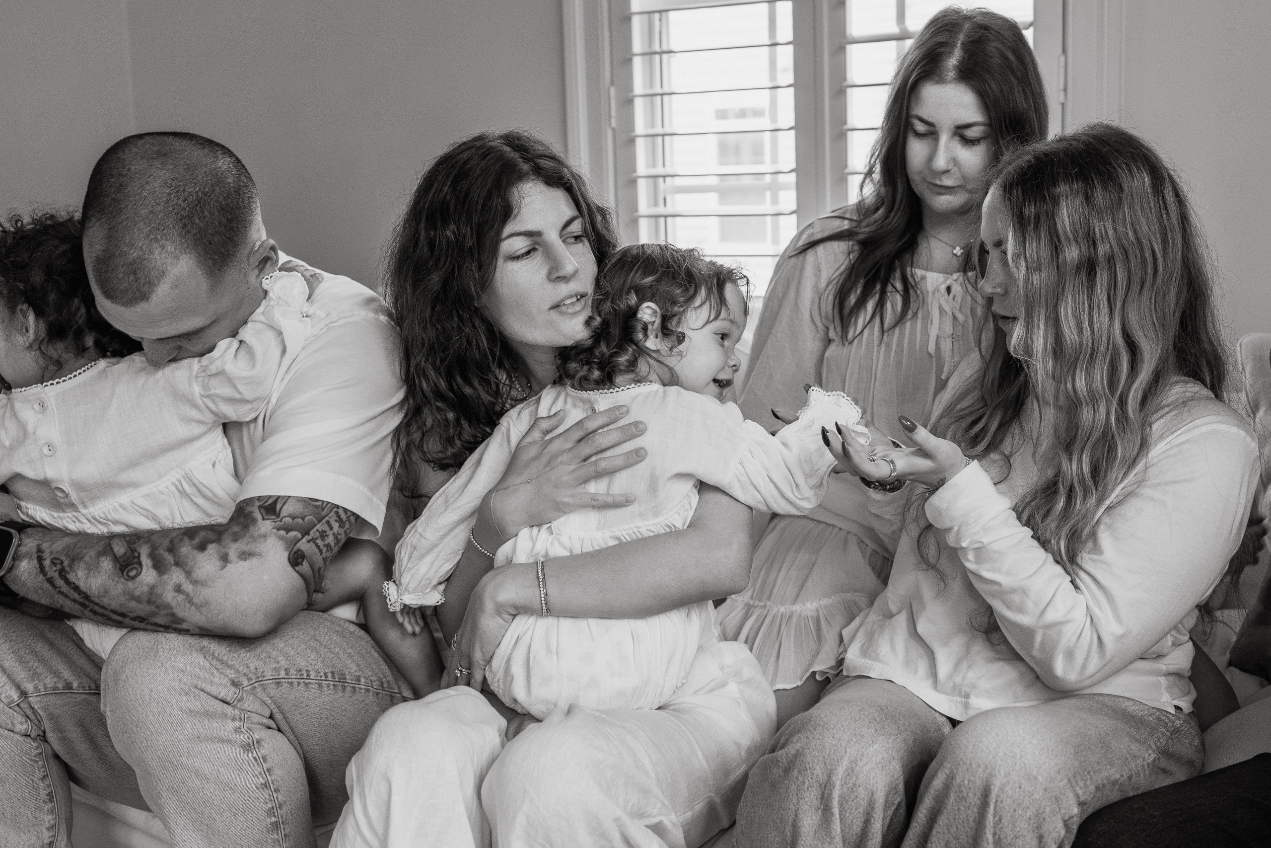 Briana, Chris, Eva, Nellie. Alisa Tant — Family and newborn photographer Bucks County, Montgomery county, Philadelphia, NJ