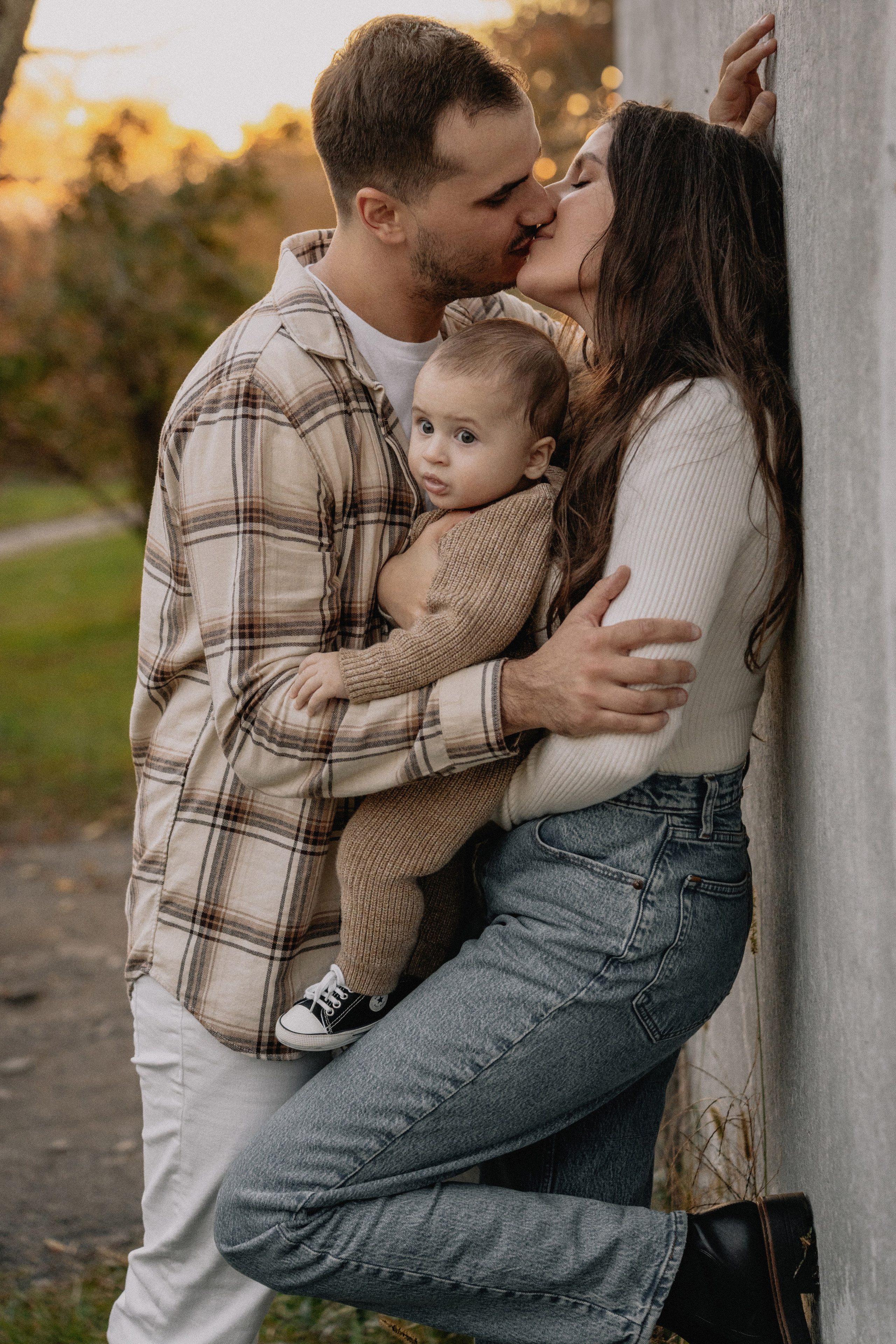 Family Photography in Nature – Candid & Beautiful Moments. Alisa Tant — Family and newborn photographer Bucks County, Montgomery county, Philadelphia, NJ
