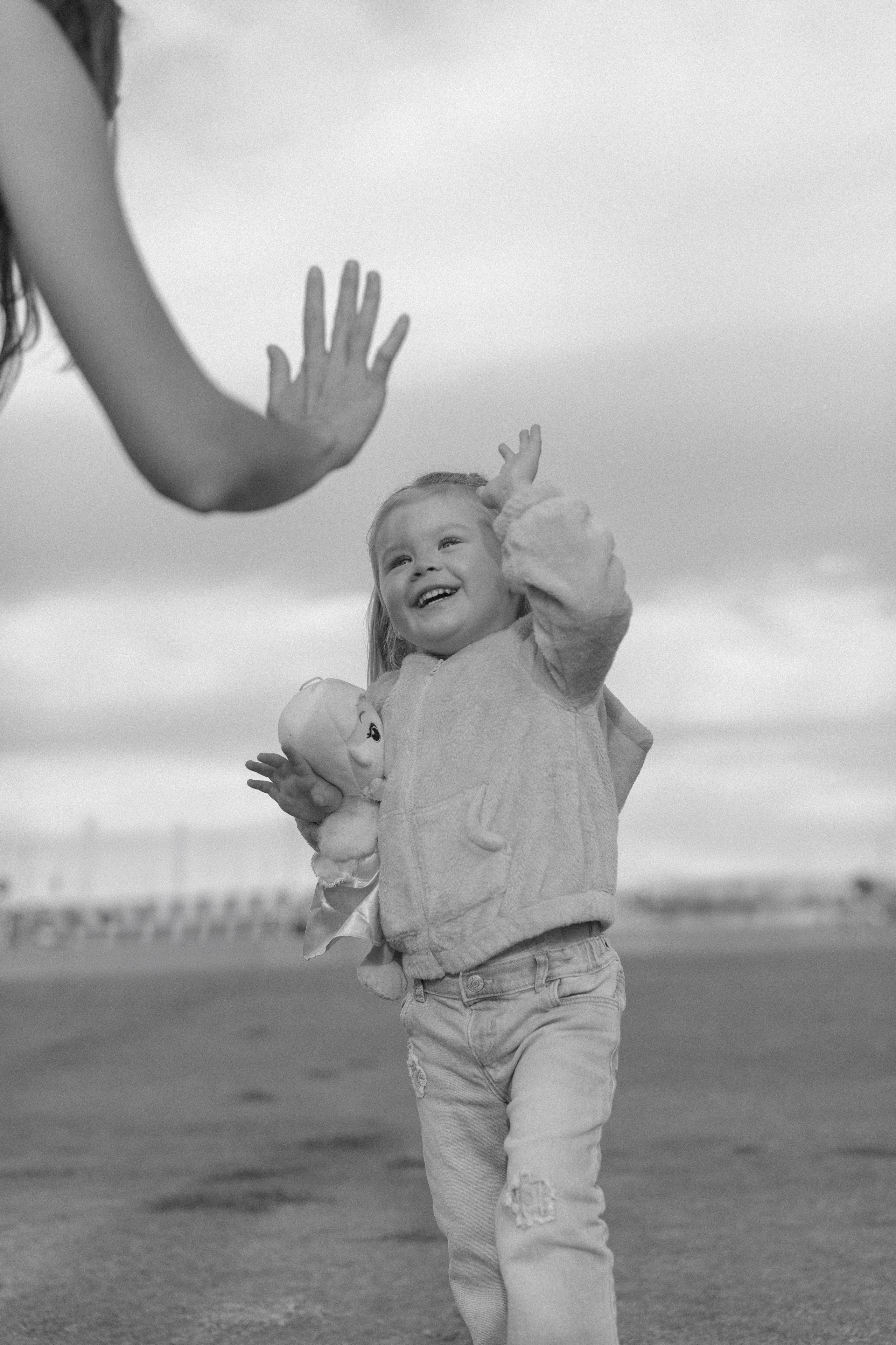 Daria and Stef. Mom and daughter photo session. Portrait, family, maternity & wedding photography & videography in SoCal Kseni Vibe