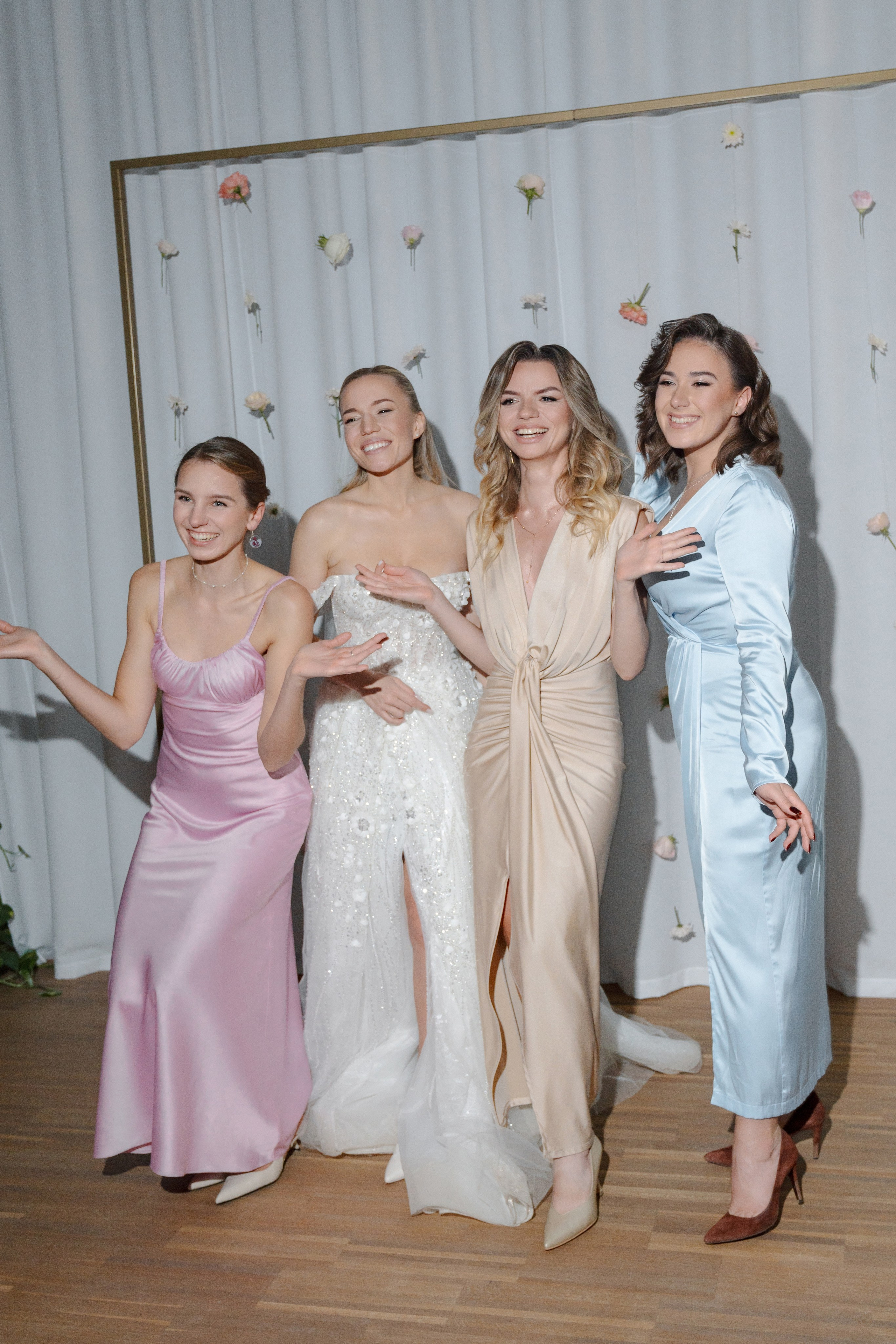 RAW Studio | Luxury Wedding Photography at Ratměřice Castle. Raw Studio: Capturing Elegant weddings accross Europe