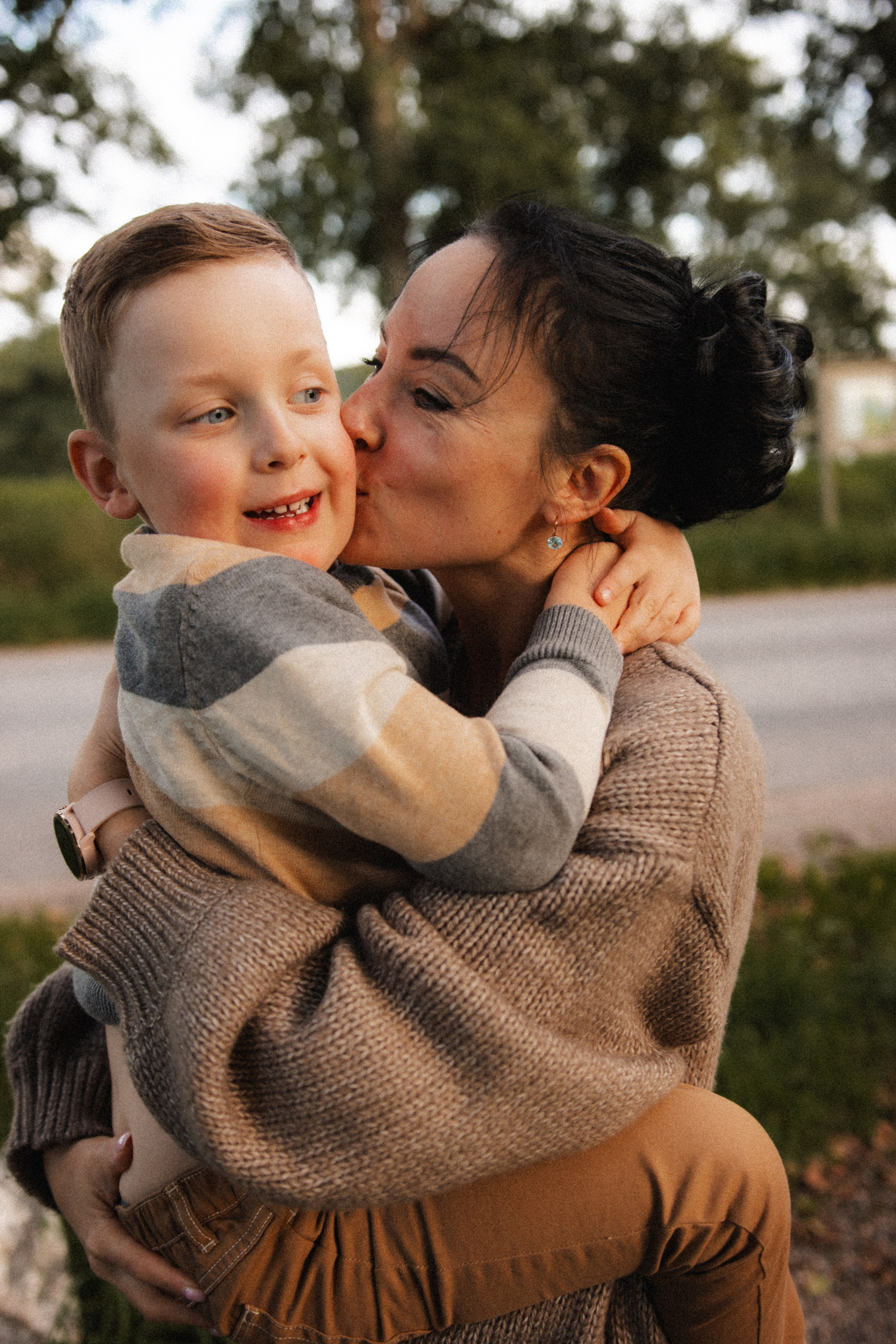 Mother and son’s story. Photographer in Gothenburg Aleksandra Stroganova