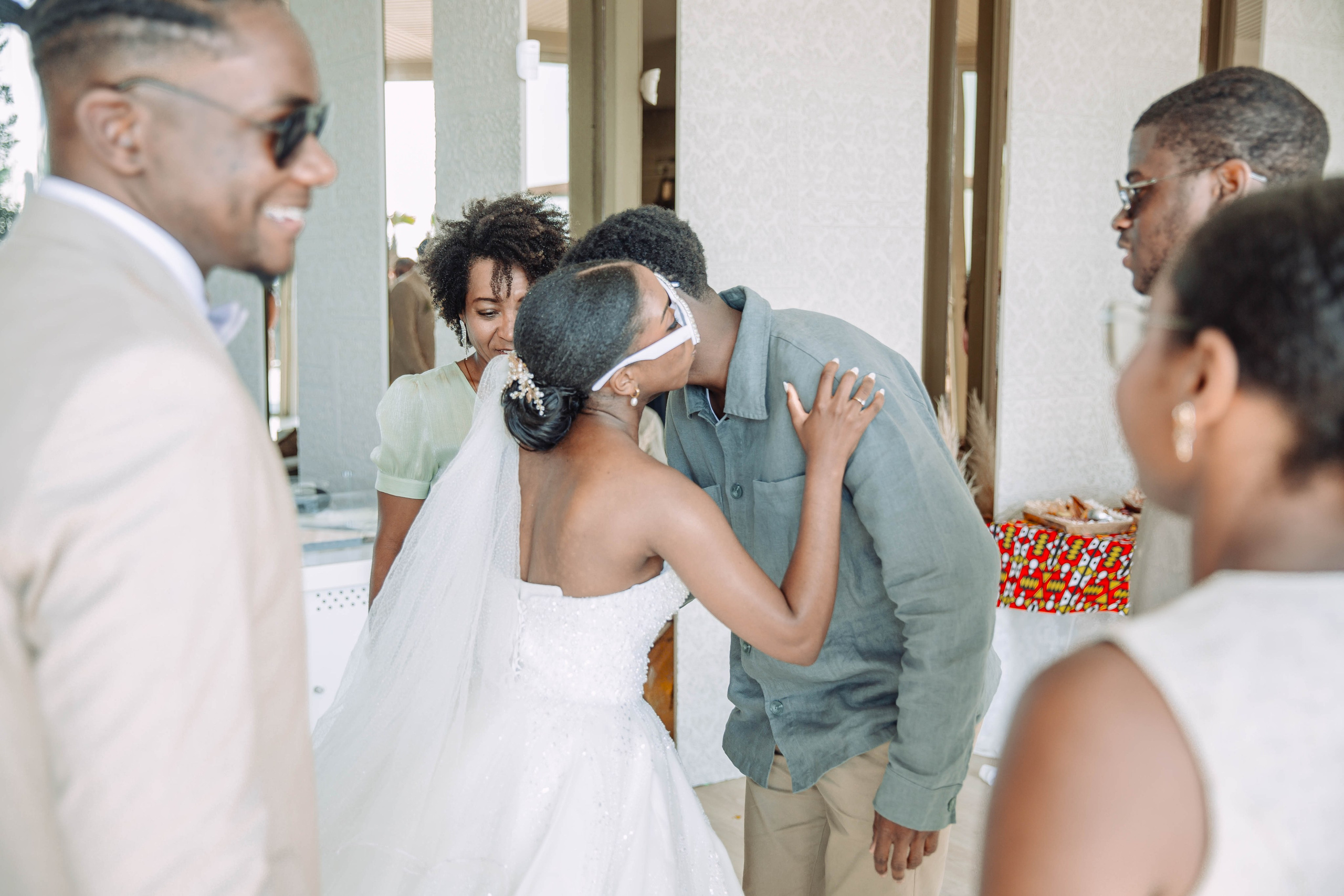 Kuselia & Kaleb. Fazemos o seu casamento ser lembrado por gerações