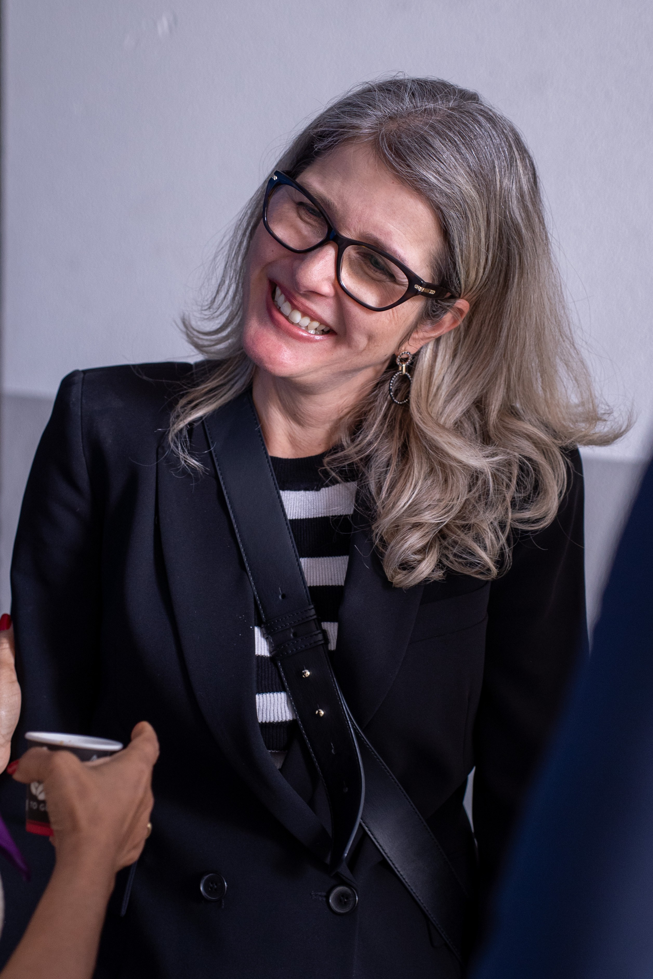 Evento — Mulheres de Negócios de Língua Portuguesa. Frames by Giovani Braga