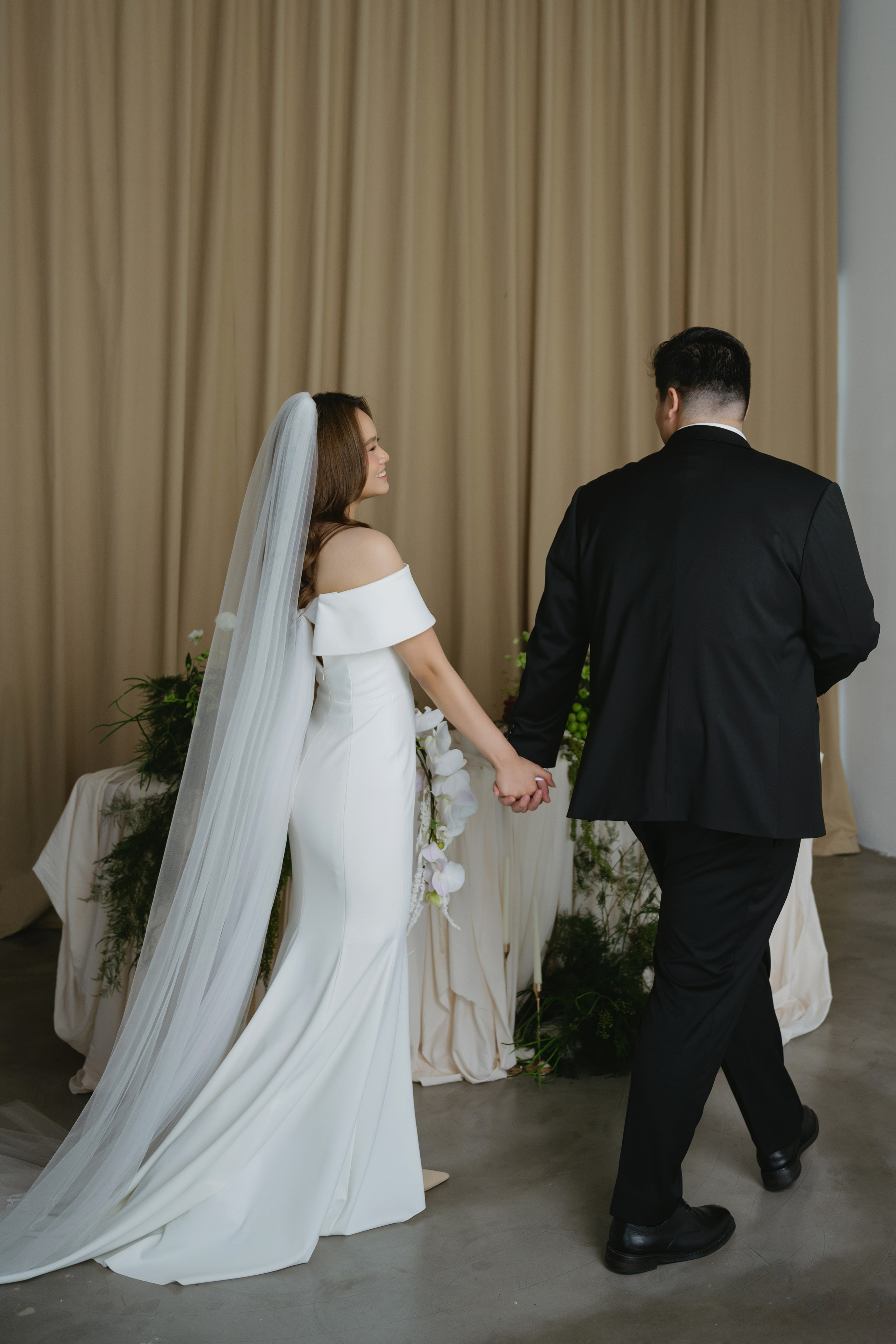 DANG & NGHI wedding photoshoot in studio. Anns wedding photography