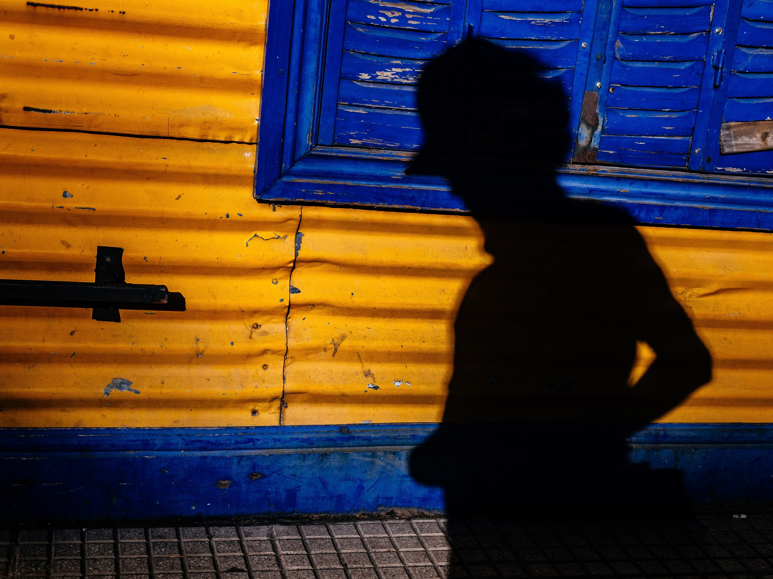 La Boca neighborhood, Buenos Aires, Argentina. Federico Borobio, street and documentary photography.