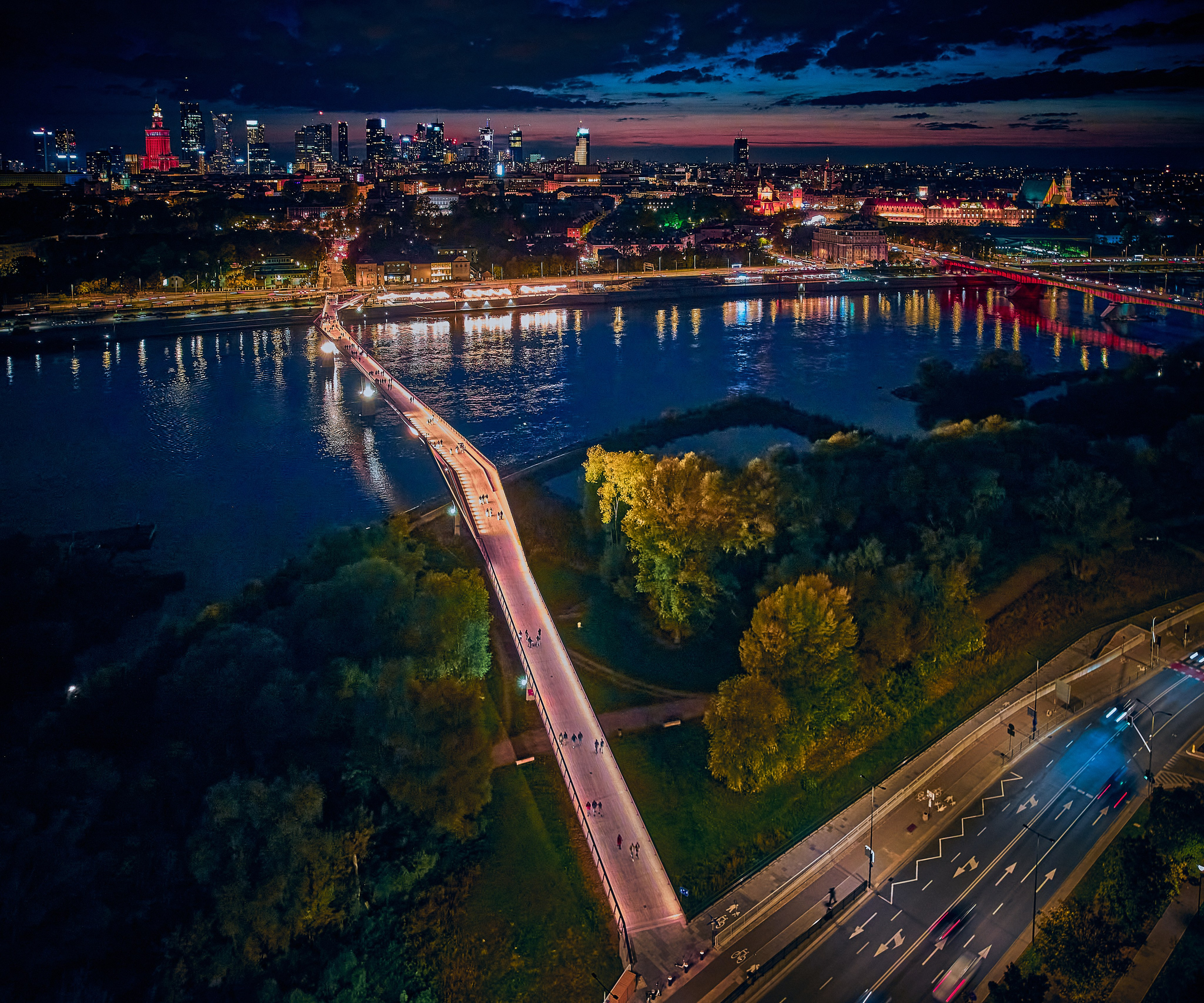 „Mam tak samo jak Ty…” - Warszawa z lotu ptaka. Andriej Szypilow — Photography & Videography