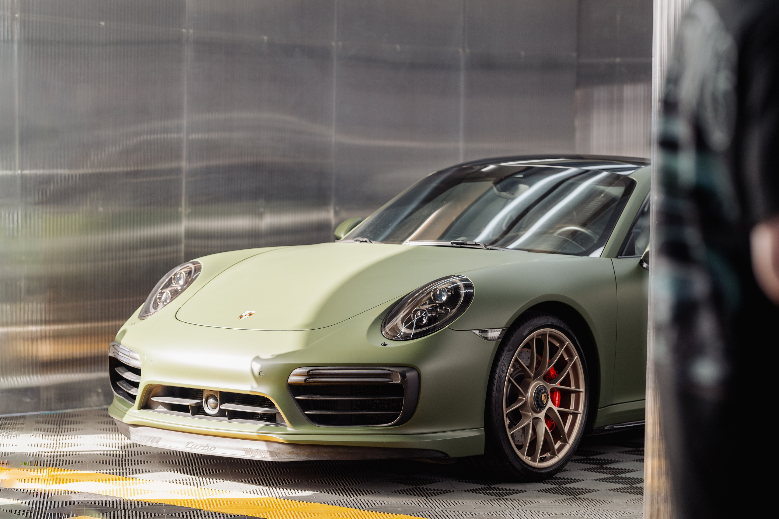 Photographe événement — Inauguration Auto Spa Concept Waterloo | Essence of Memories. Fotograf Roman Bruxelles & Brussels — Botez, Nunta, Evenimente, Sedinte foto | Essence of Memories