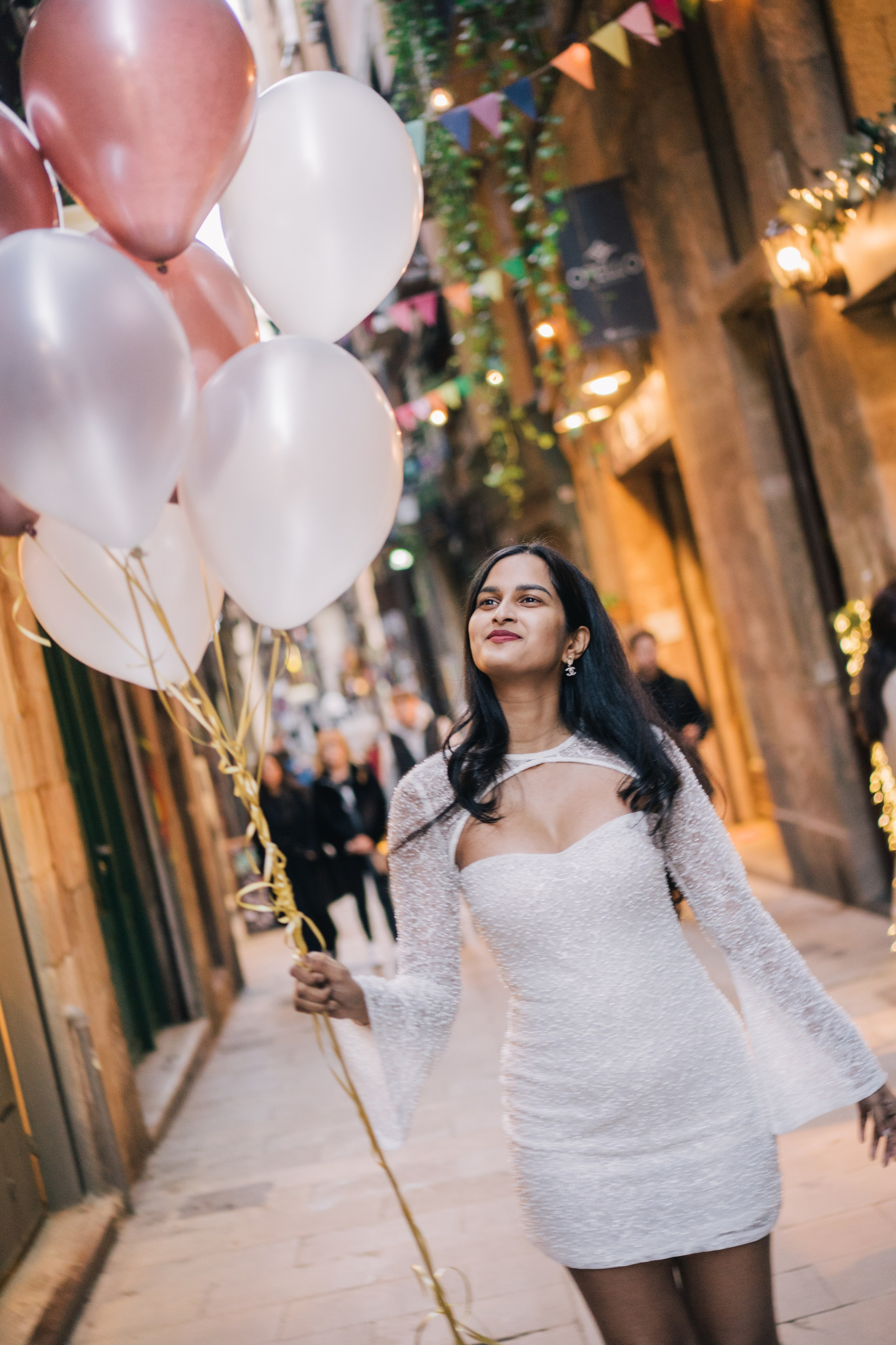 Girls in BCN. Photographer Kristina Dorina