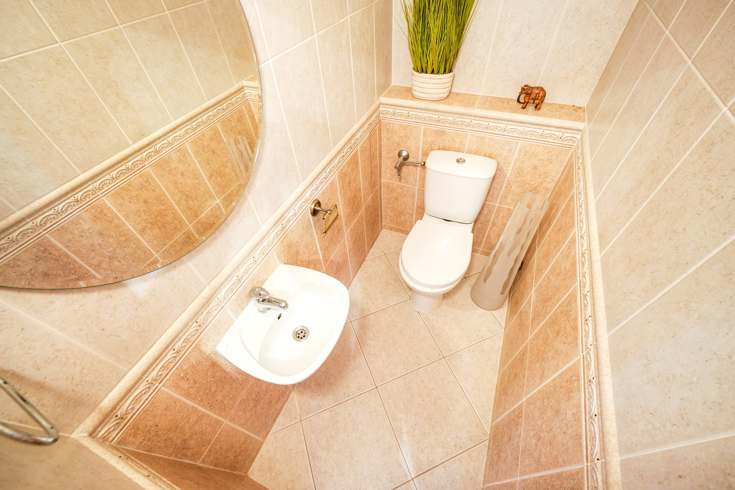 2--jų kambarių butas L. Gyros 80, Vilnius. Elina Sapiega fotografė Vilniuje