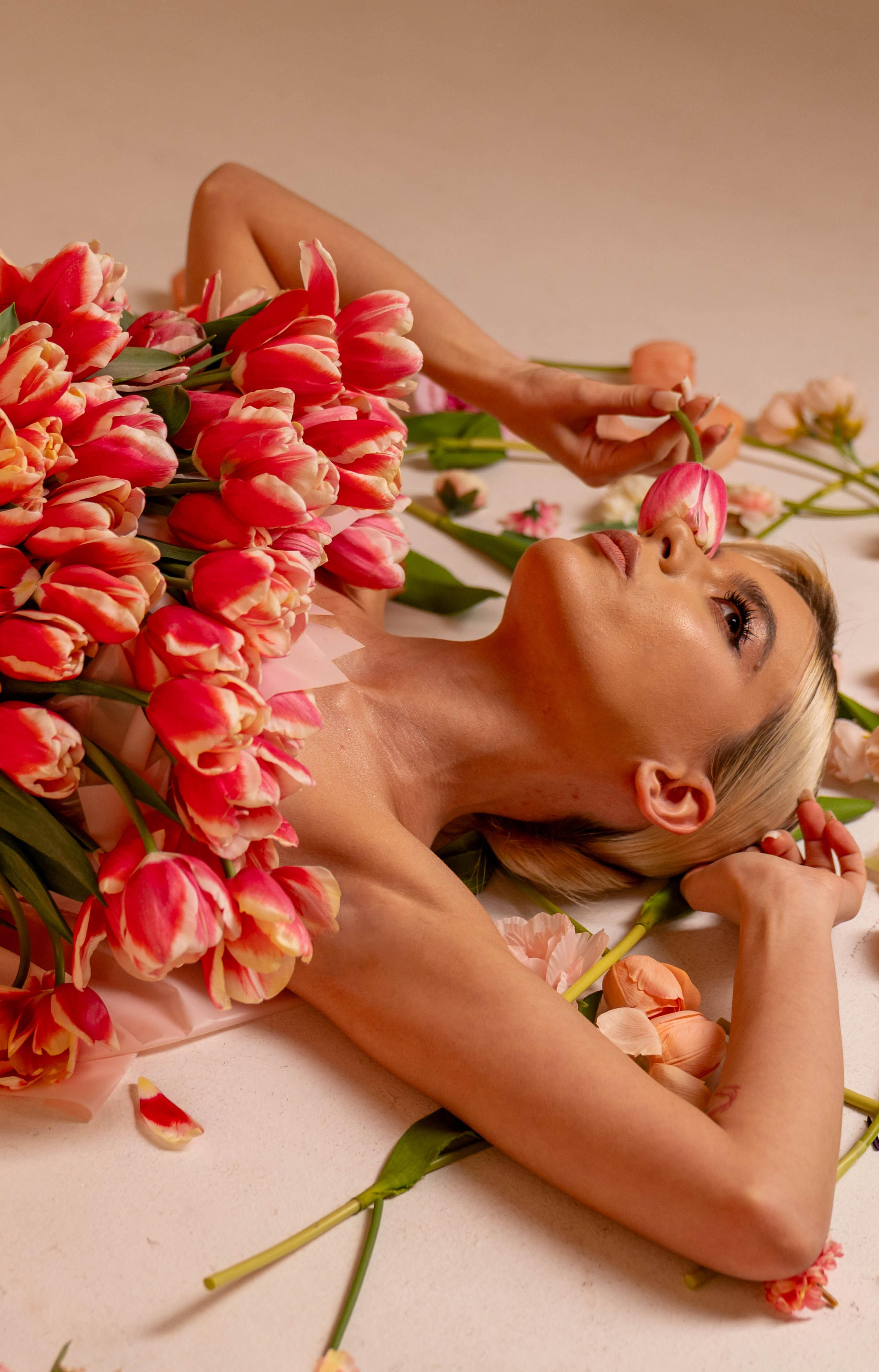 Весенняя фотосессия в Молдове. Семейный фотограф в Кишиневе, Молдова Врабий Ольга