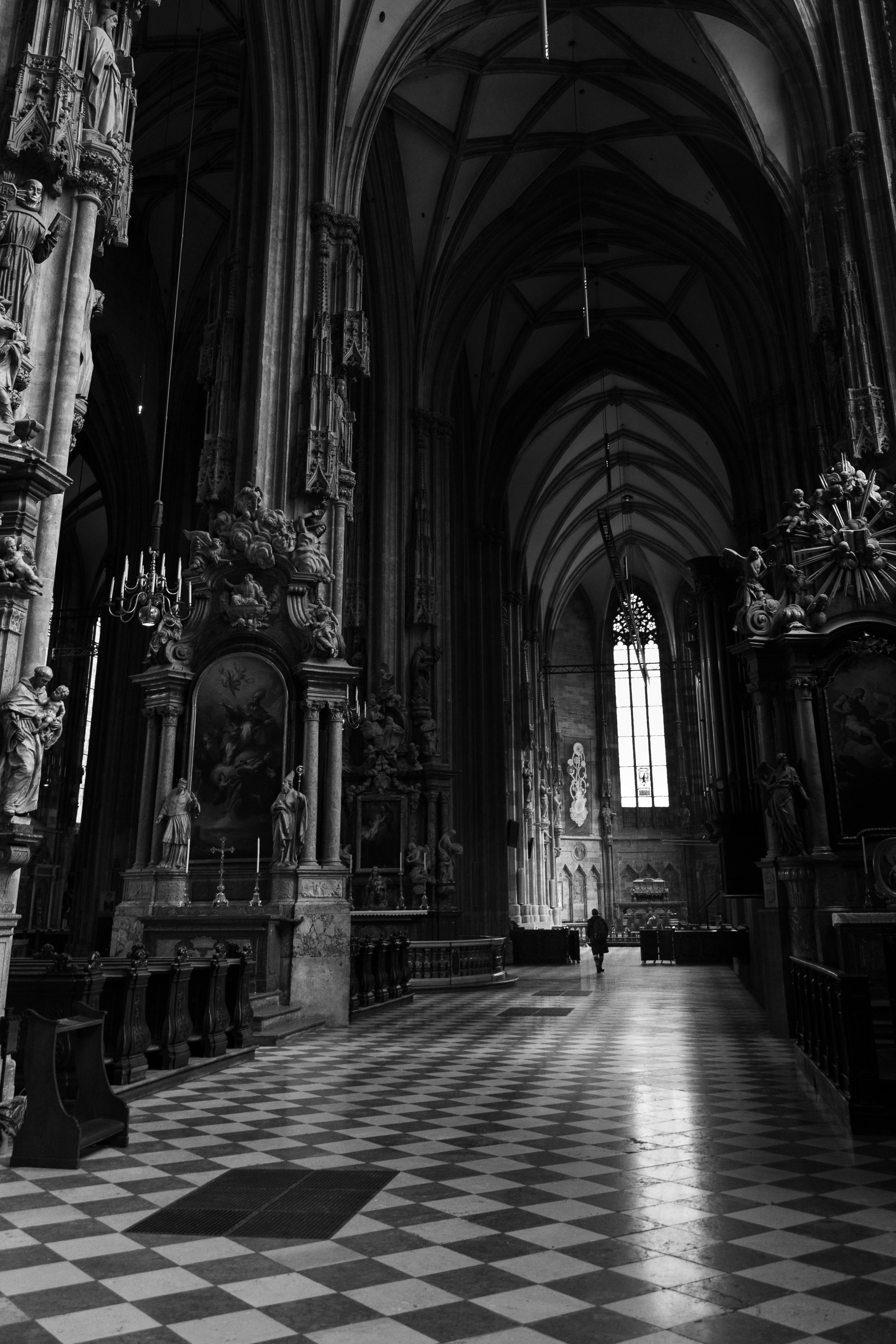 crno bijela fotografija Beč urbana scena kontrast svjetlo sjena