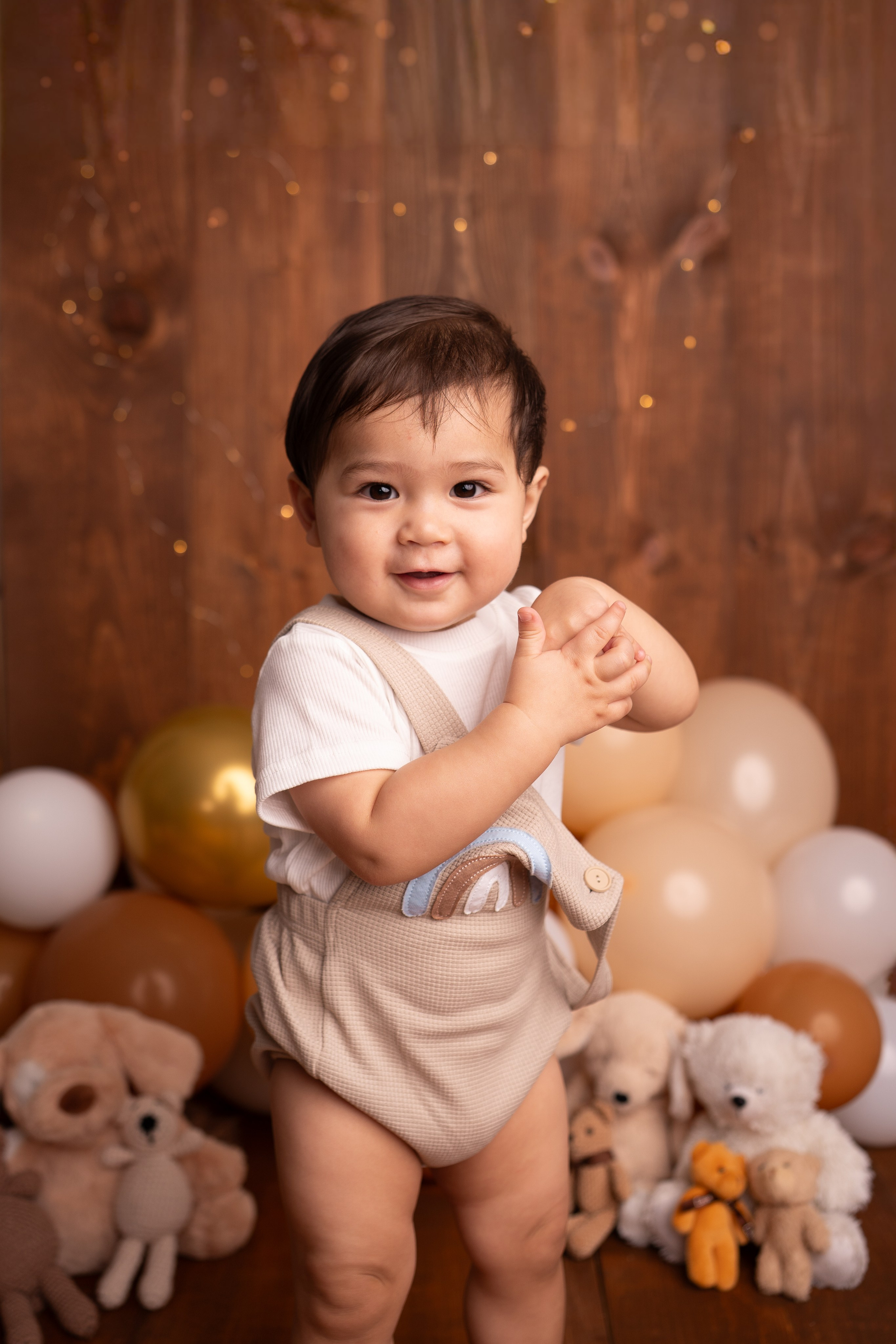 Cake Smash. Maternity, family and newborn photography in San Francisco Bay Area