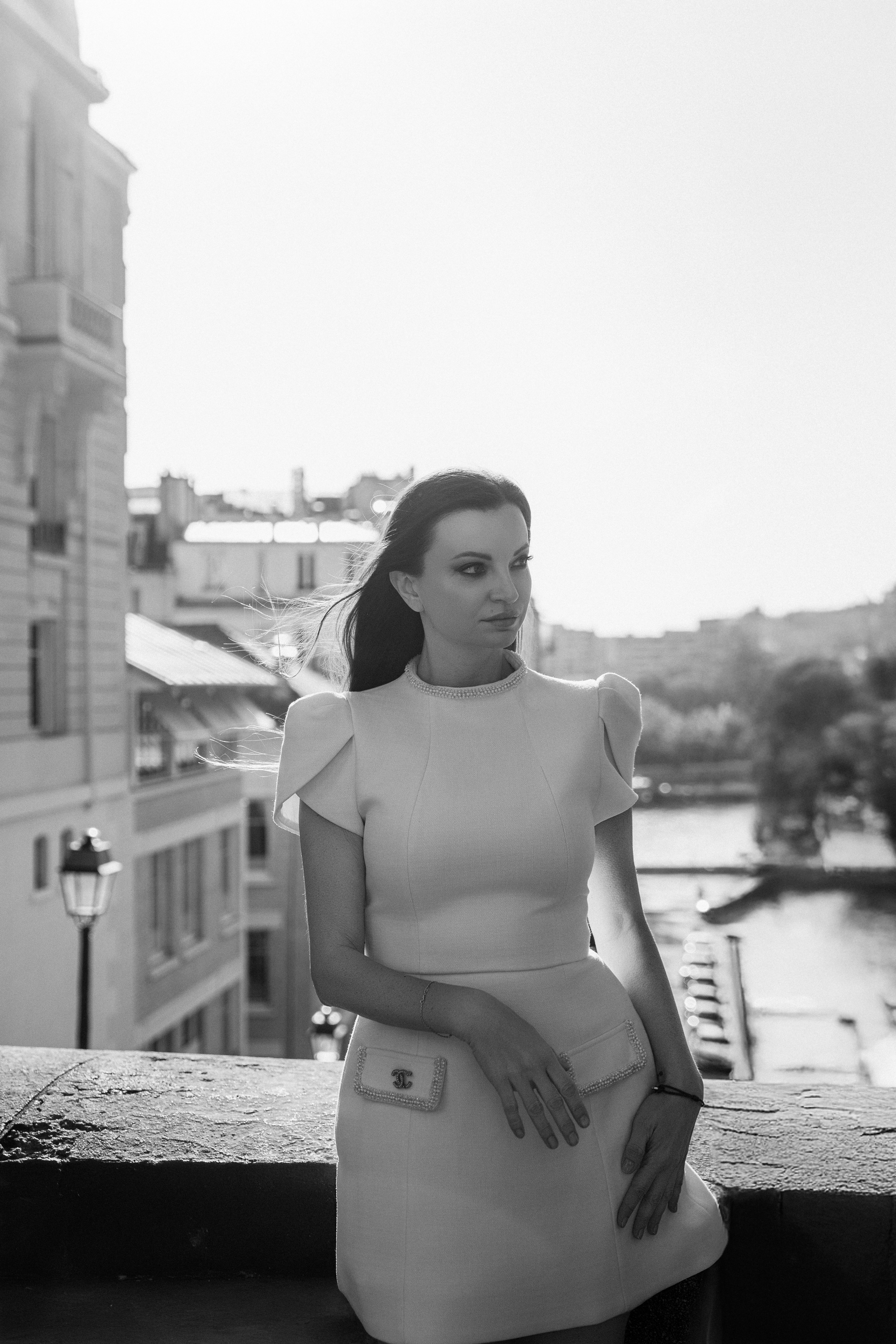 Marijana (1 hour). Photographer in Paris|Solo and groups, portraits & content, couples photo-shoot in Paris at the best locations