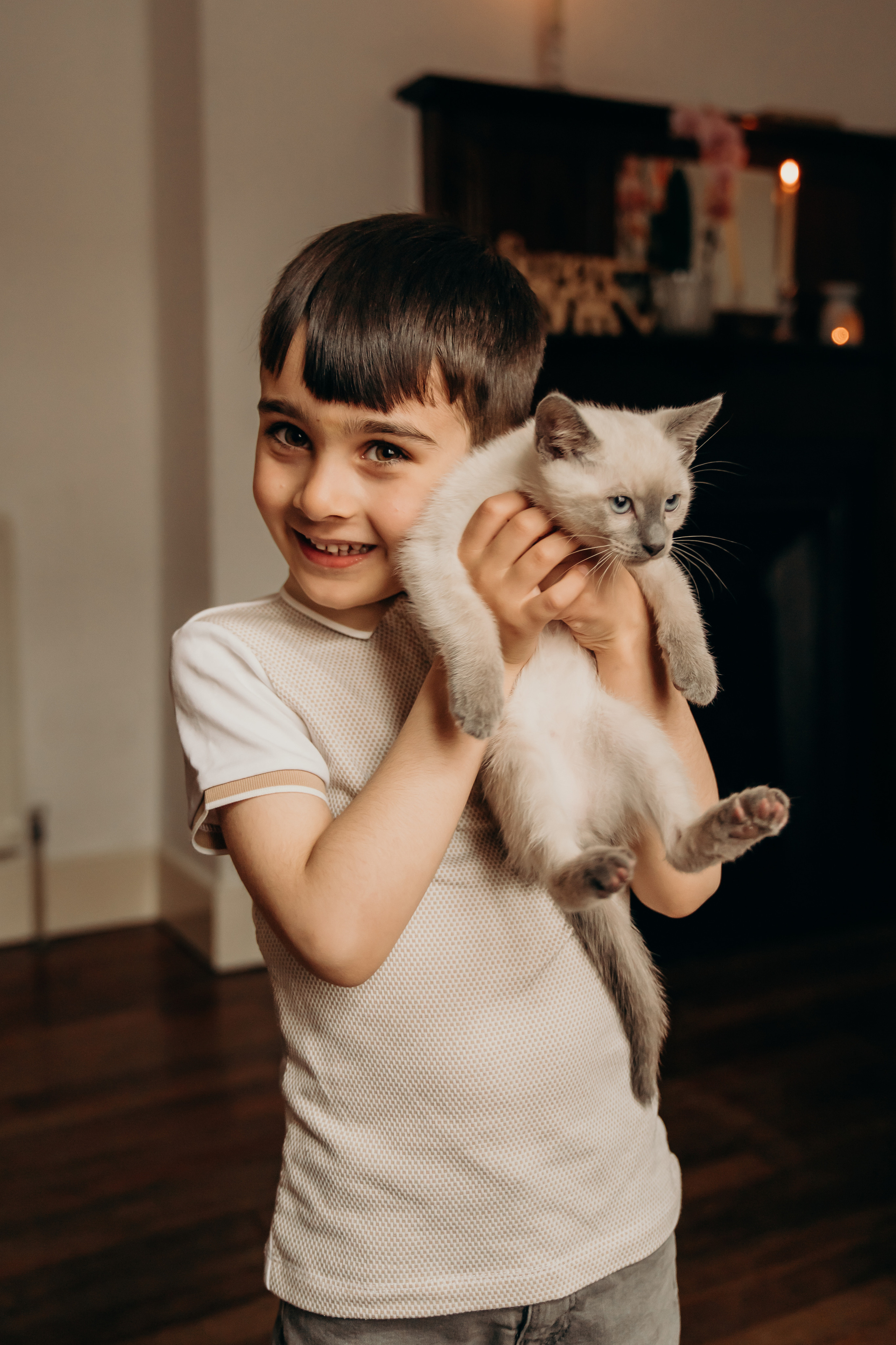 Maternity home photo session. Newcastle Upon Tyne Photographer Yana Balatskaya