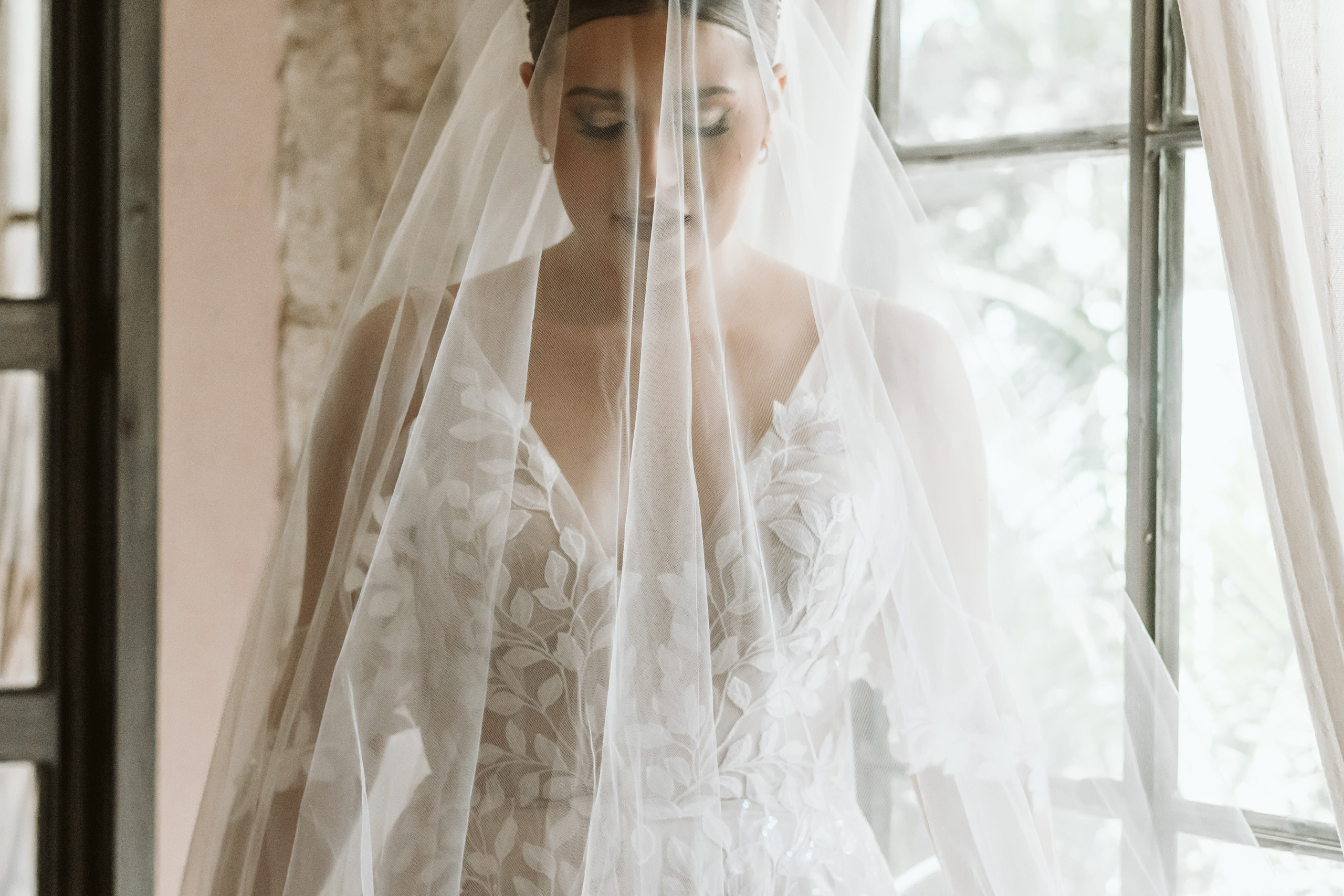 WEDDING PHOTOS. Wedding Photographer and Filmmaker in Guadalajara Mexico Abraham Linares