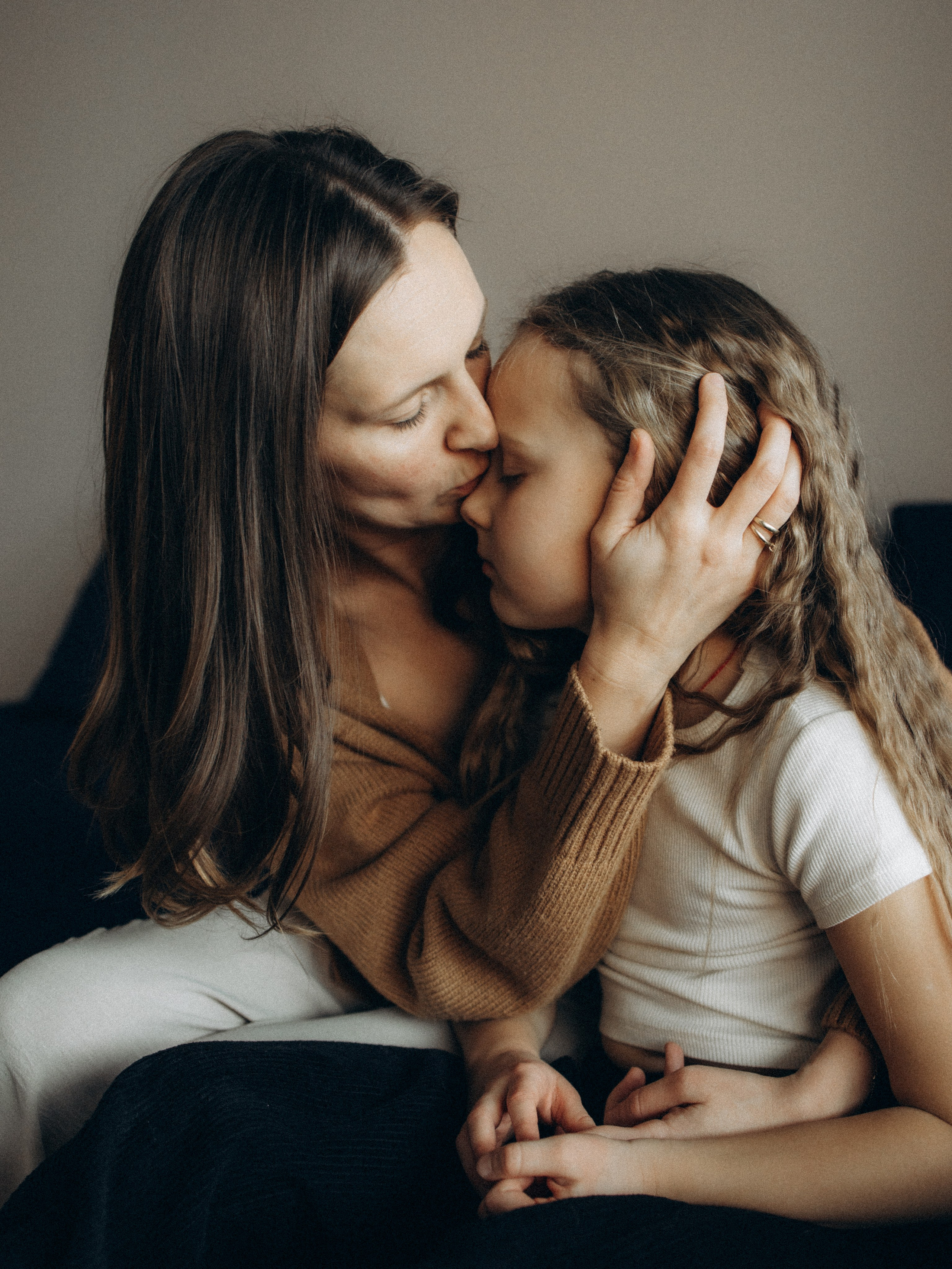 Victoria’s family. Kristina, portrait and family photographer in Helsinki