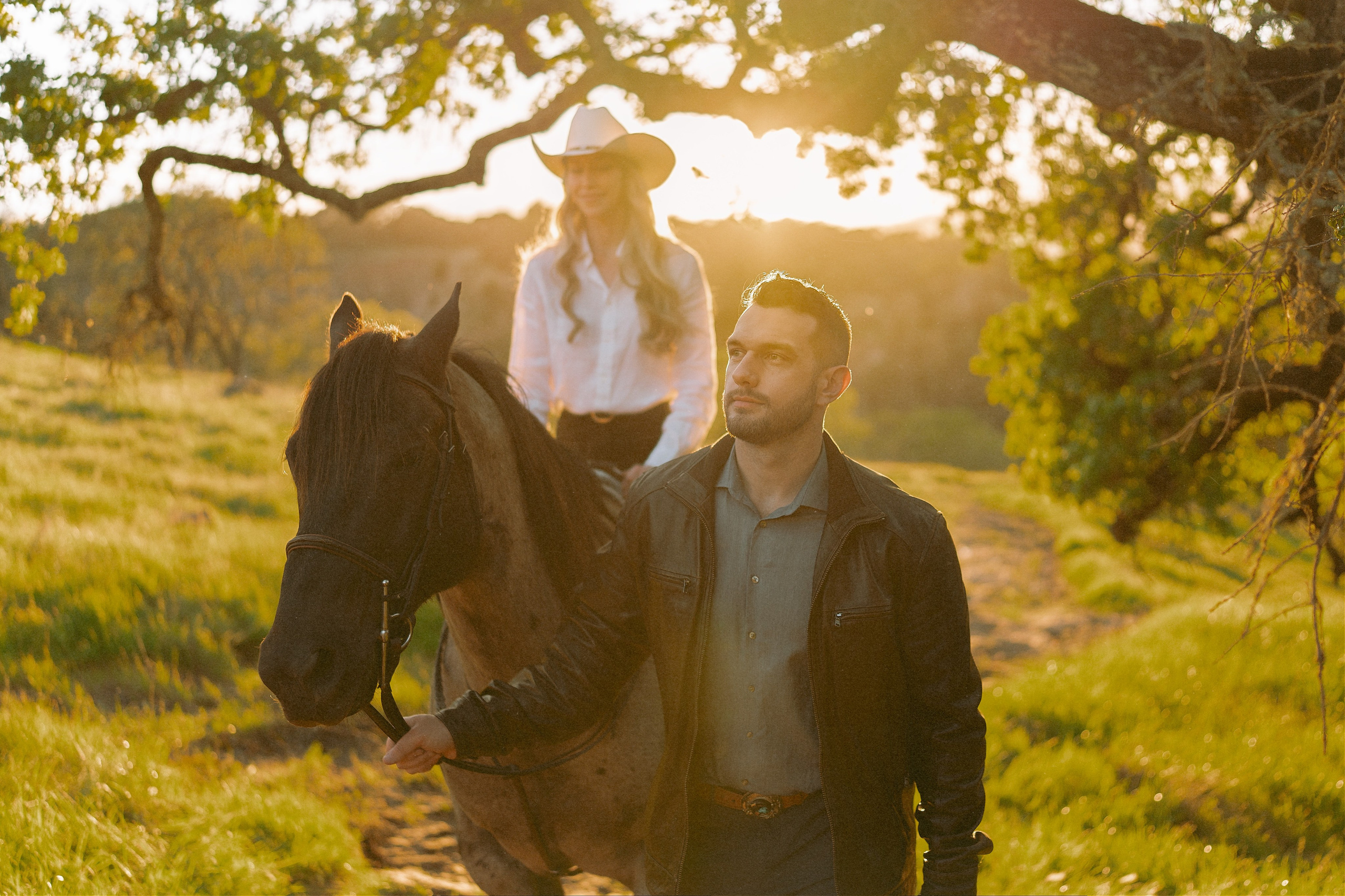 Engagement with Horses, Napa, Northern California. Wedding Photography & Videography Team in California, Los Angeles, San Francisco, San Diego and Travel