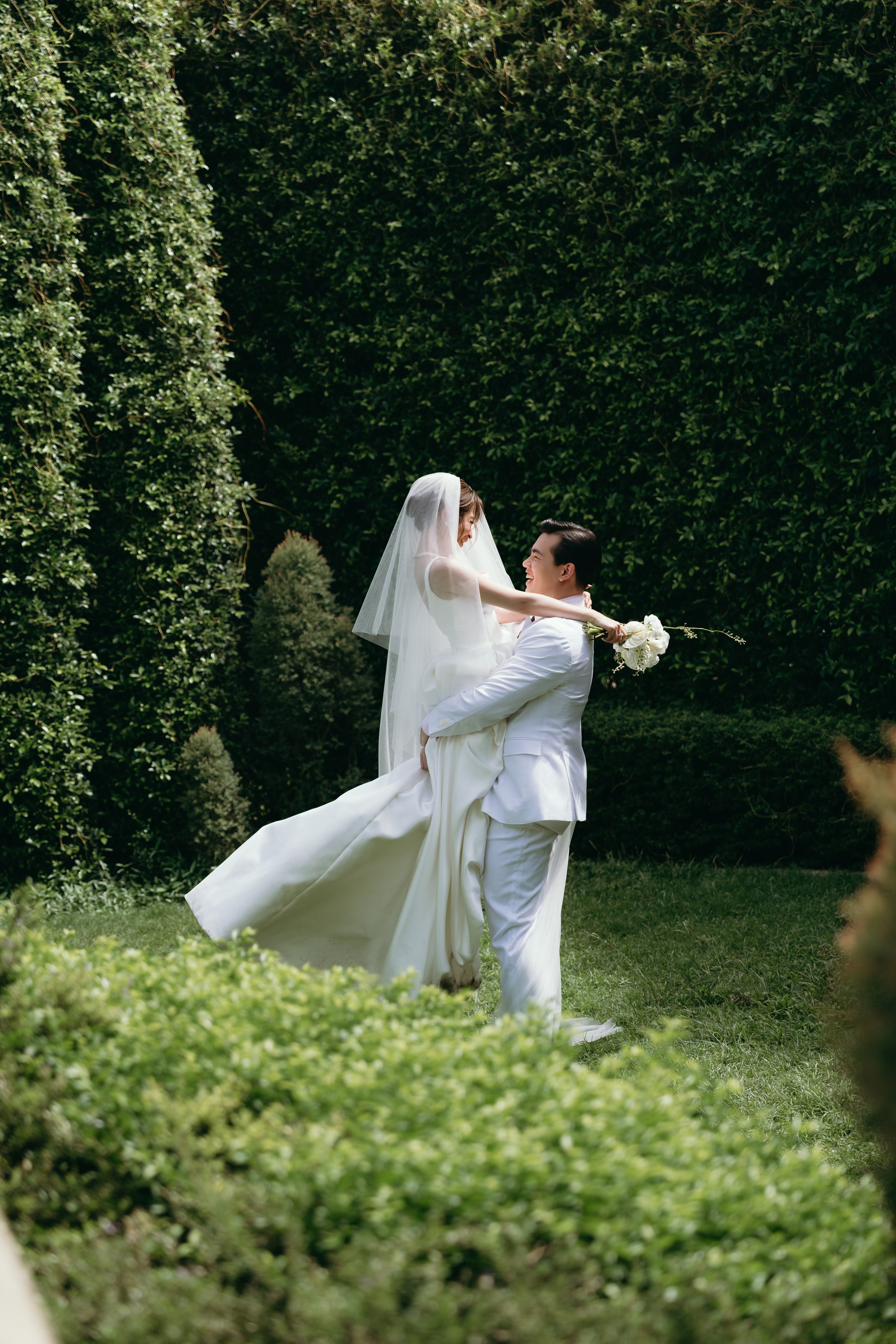 Tri + Xuan. BenColor Studio