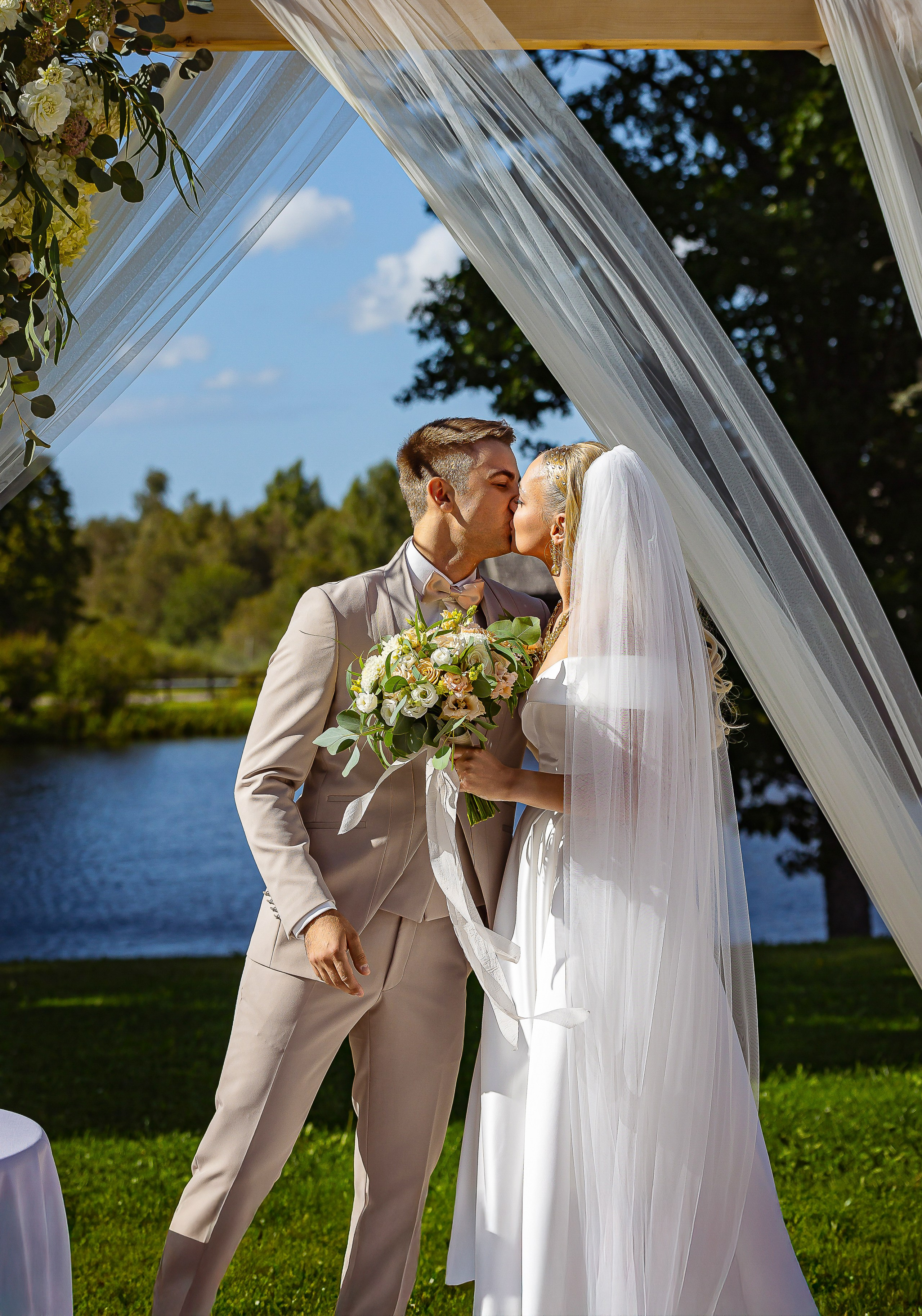 Wedding Day Felicita ♡ Gatis. Photographer Eduard Nesterov