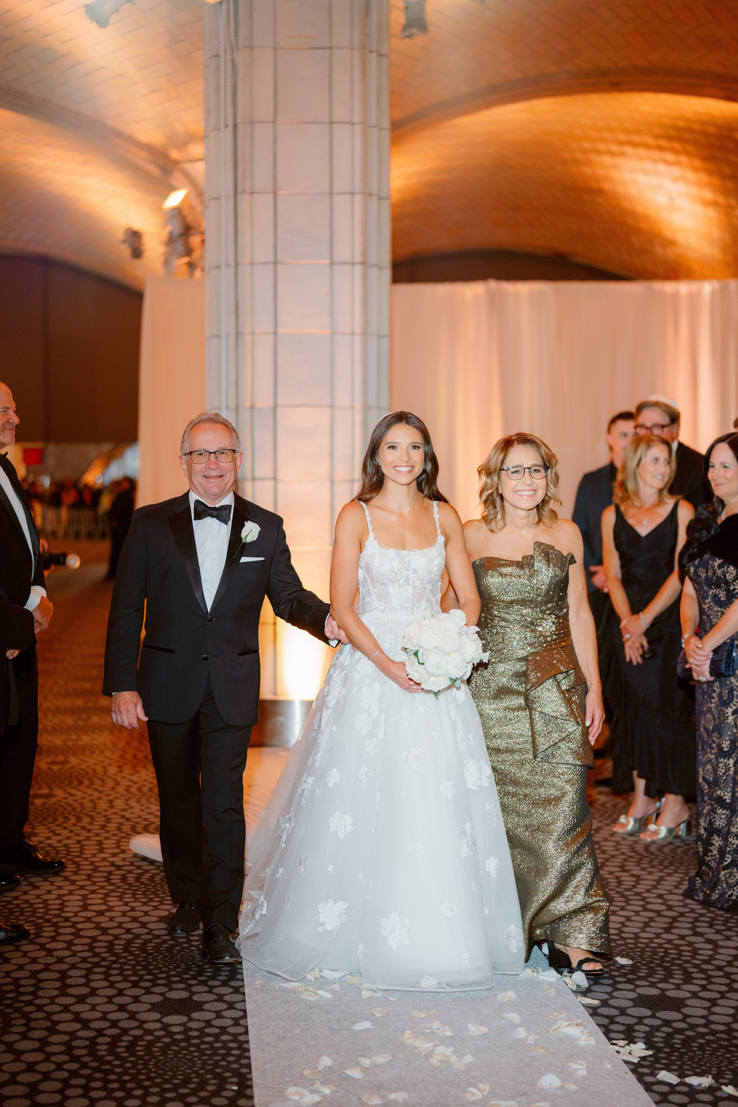 Kelsey and Scott’s Grand Jewish Wedding at Guastavino’s. Wedding photographer and videographer New York | New Jersey