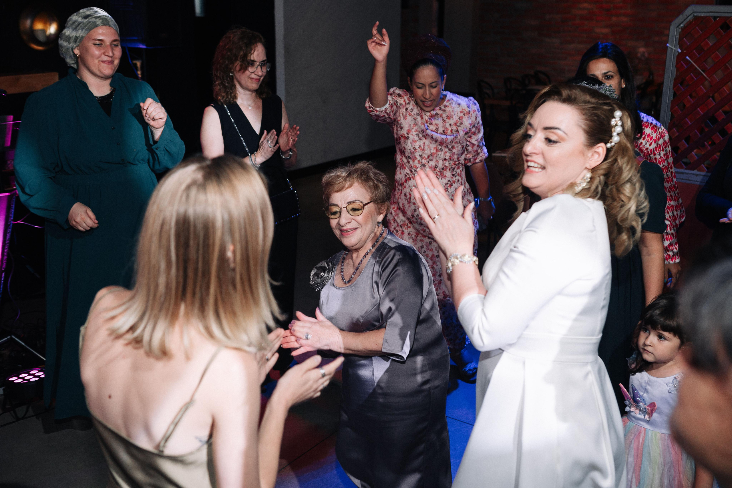 ALEX AND ESTER (Wedding Day). Https://shi-photo.com/