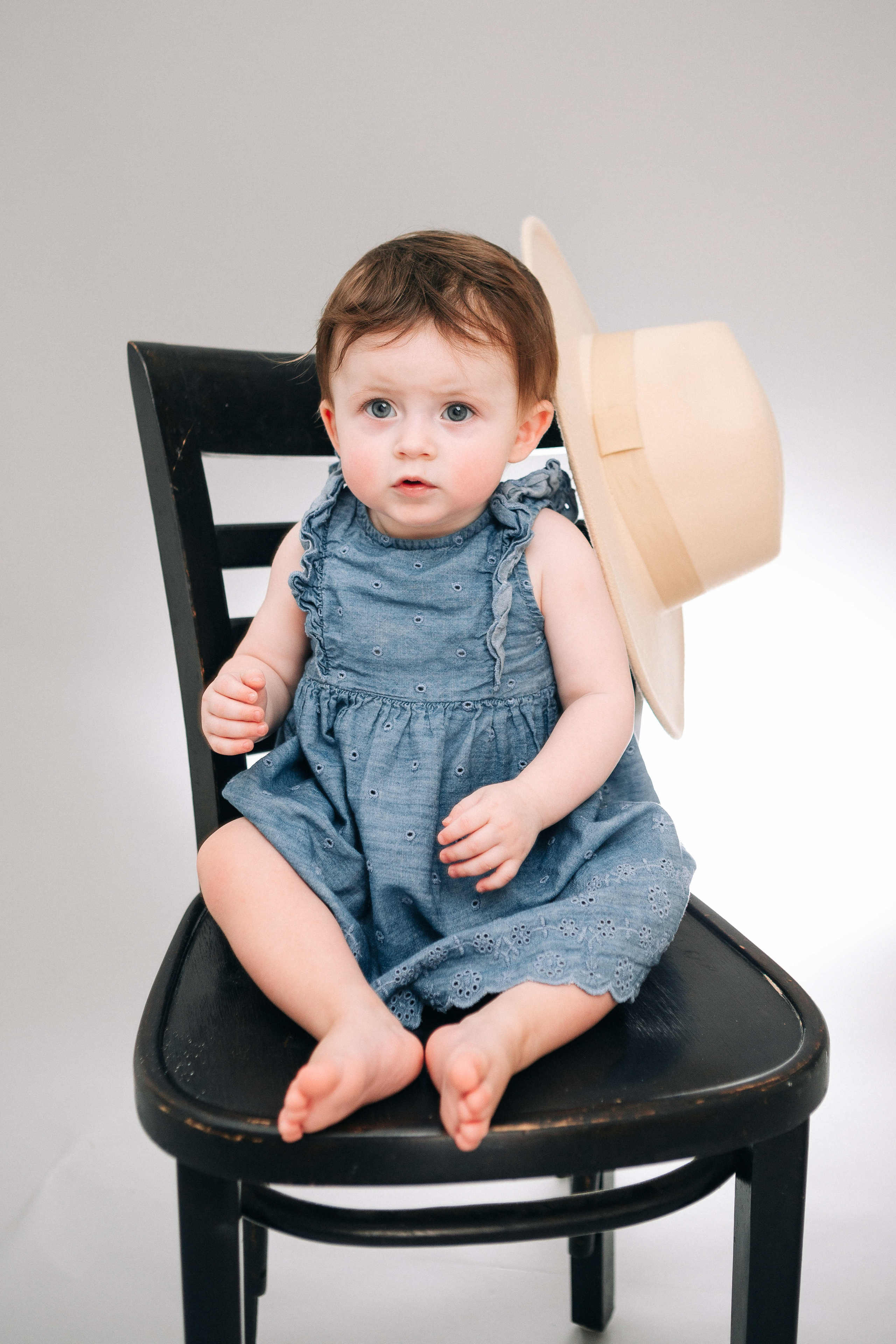 STUDIO SHOOTING. Https://shi-photo.com/