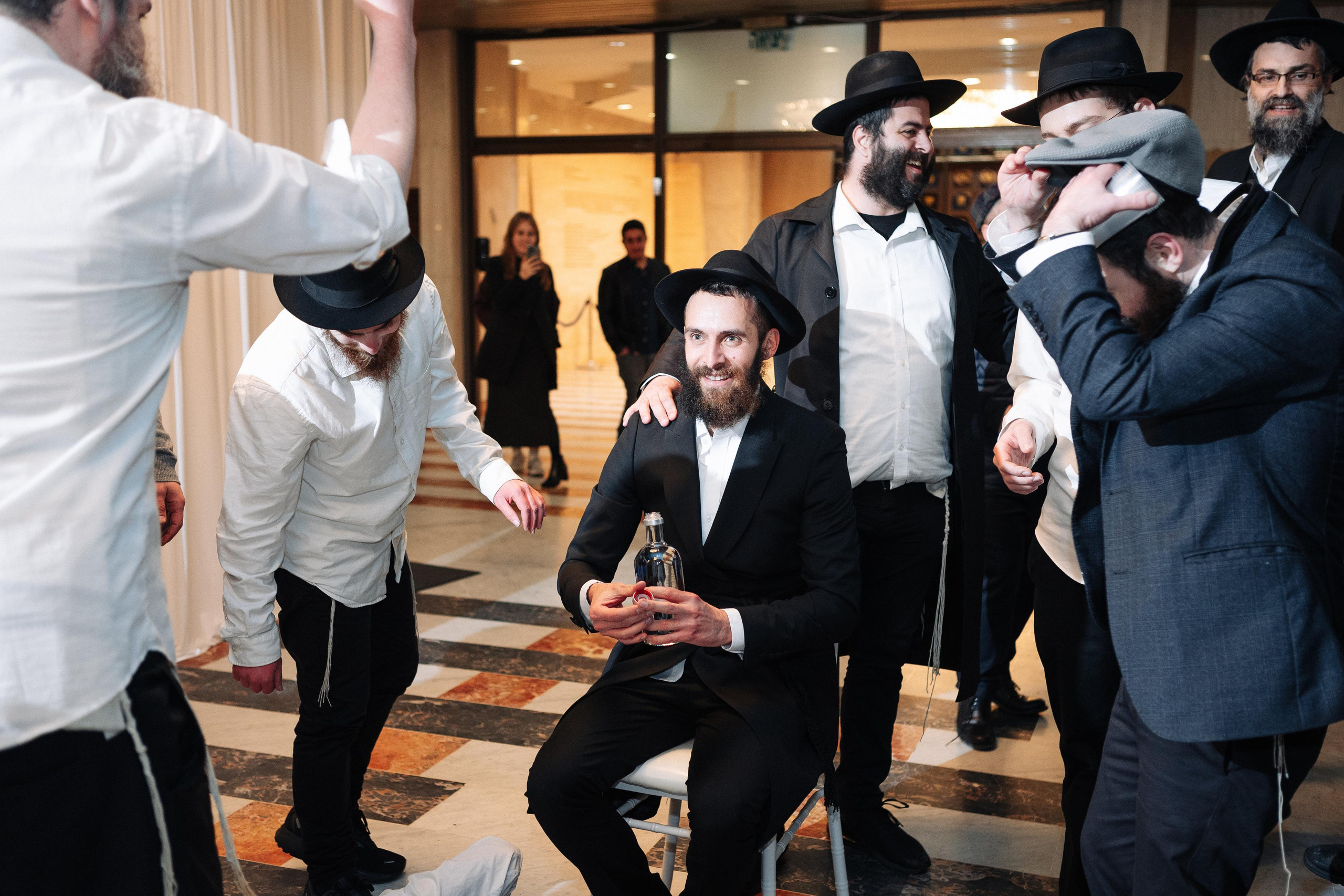 Wedding at the Great Choral Synagogue. PHOTOGRAPHER IN ISRAEL