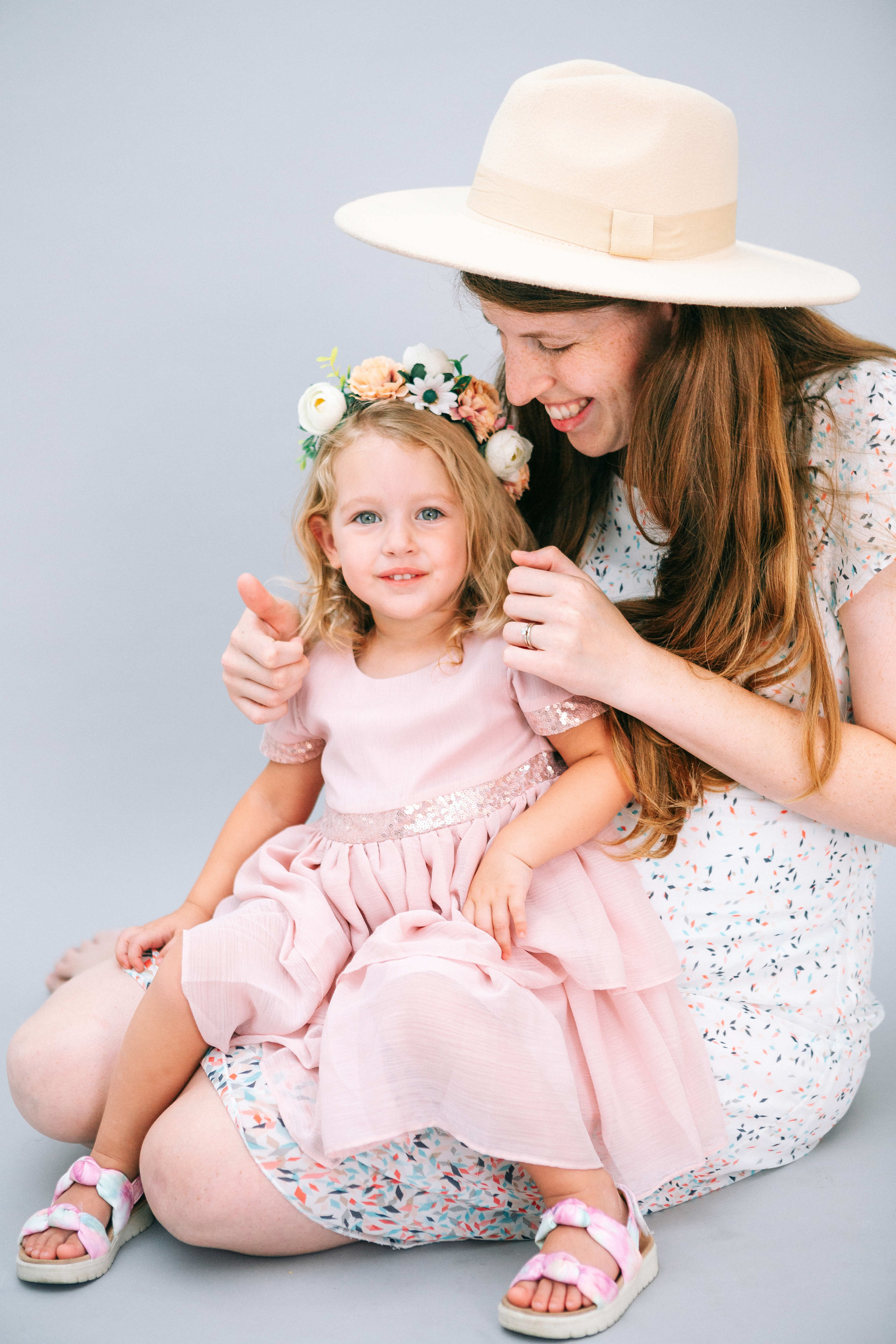 STUDIO SHOOTING. Https://shi-photo.com/