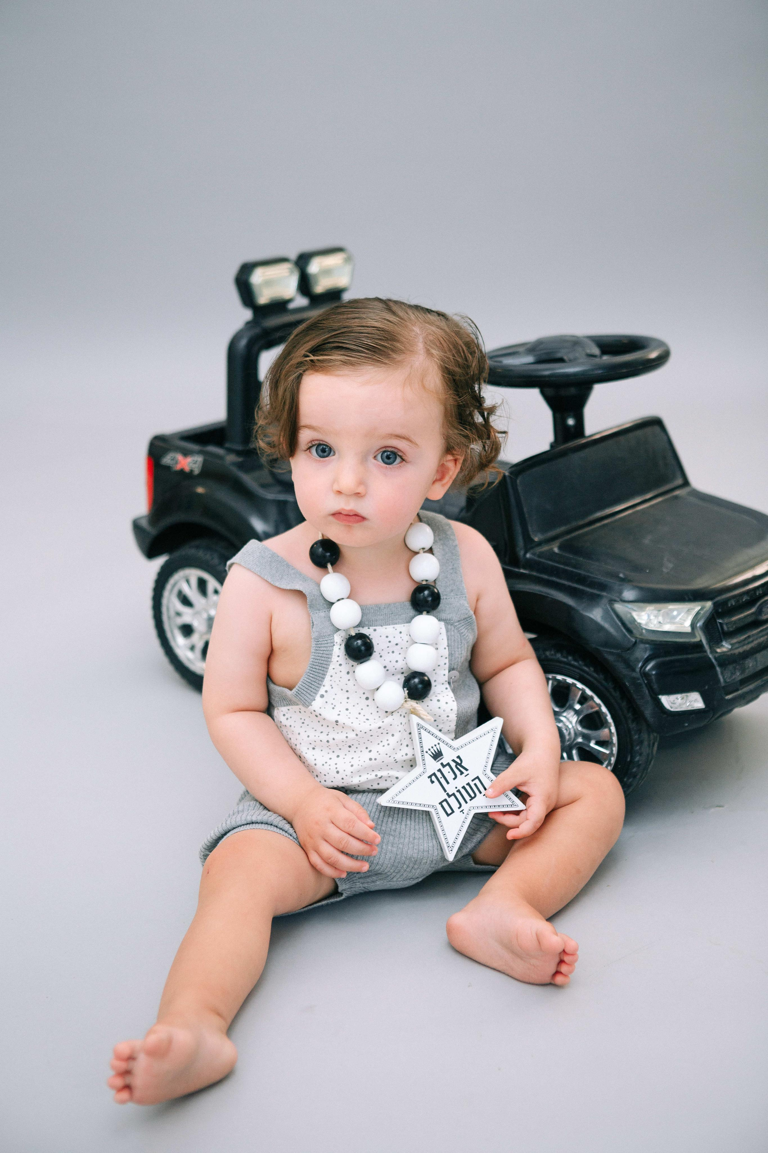 STUDIO SHOOTING. Https://shi-photo.com/