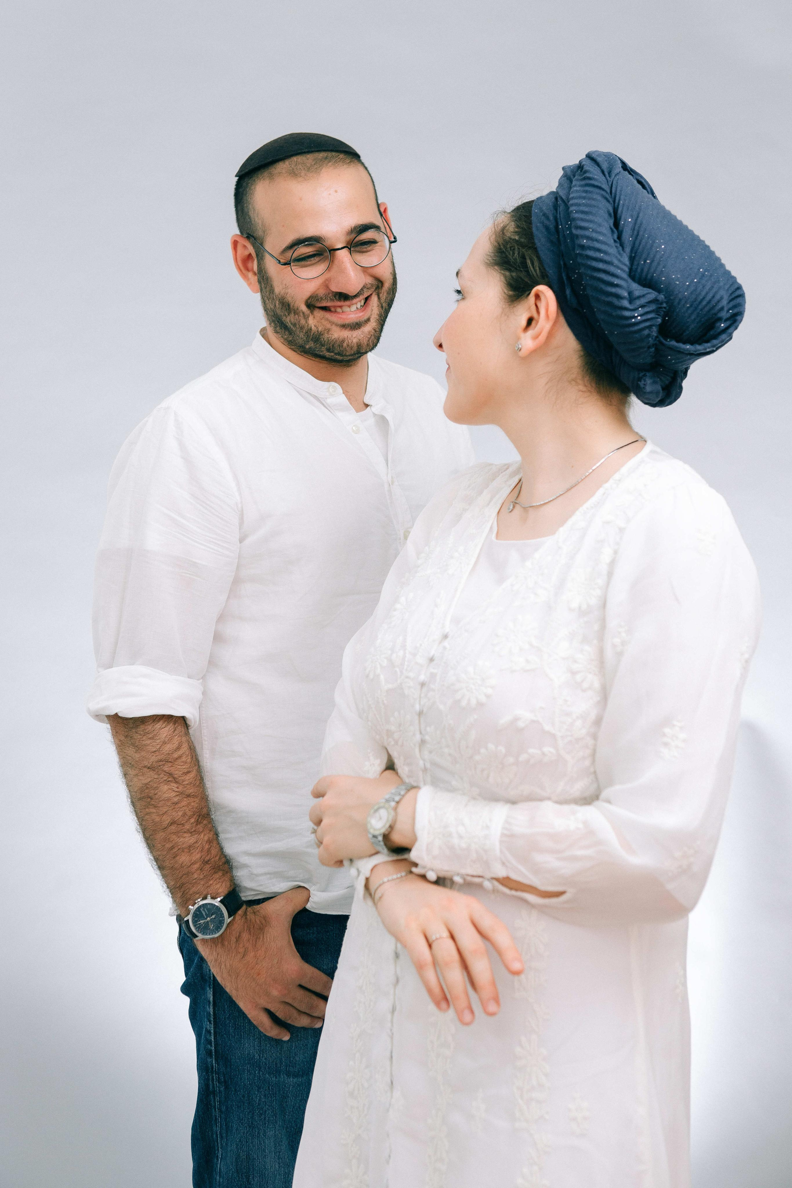 STUDIO SHOOTING. Https://shi-photo.com/