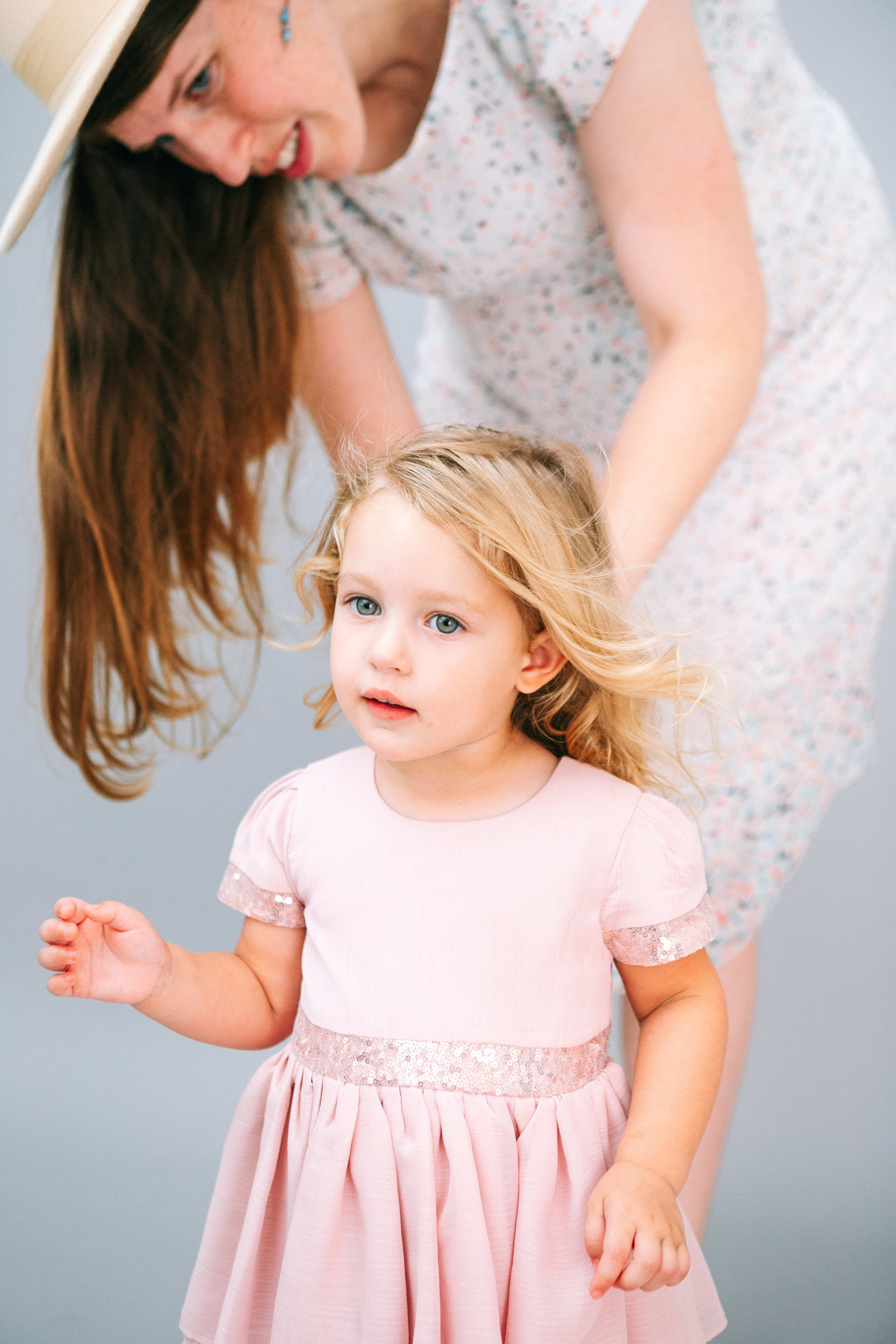 STUDIO SHOOTING. Https://shi-photo.com/