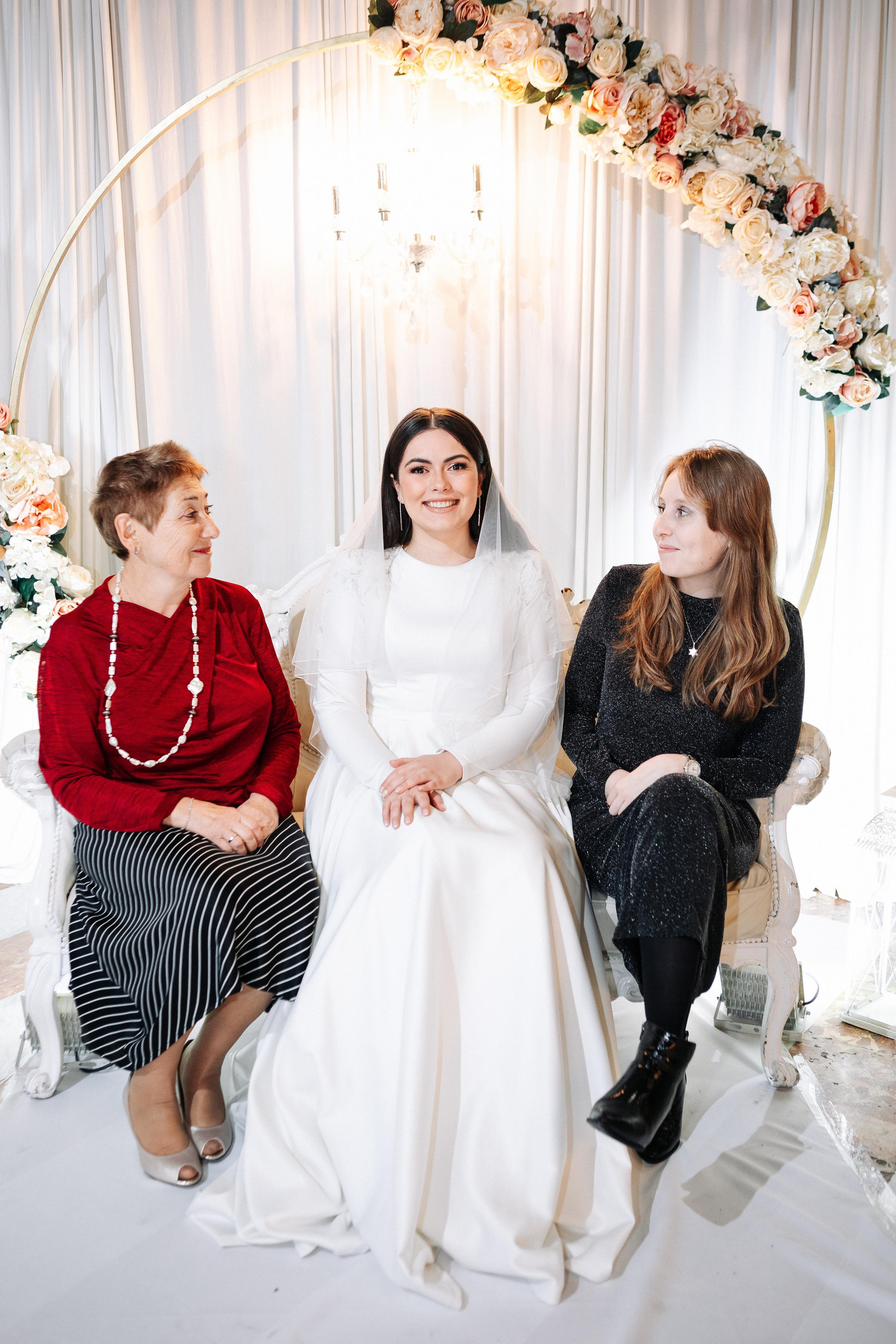 Wedding at the Great Choral Synagogue. PHOTOGRAPHER IN ISRAEL