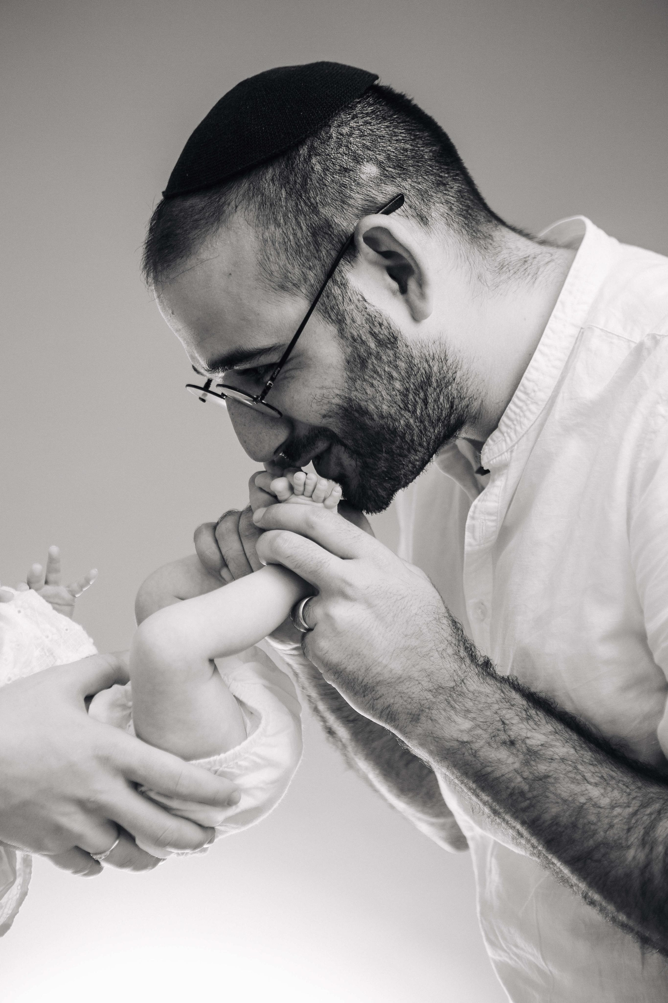 STUDIO SHOOTING. Https://shi-photo.com/