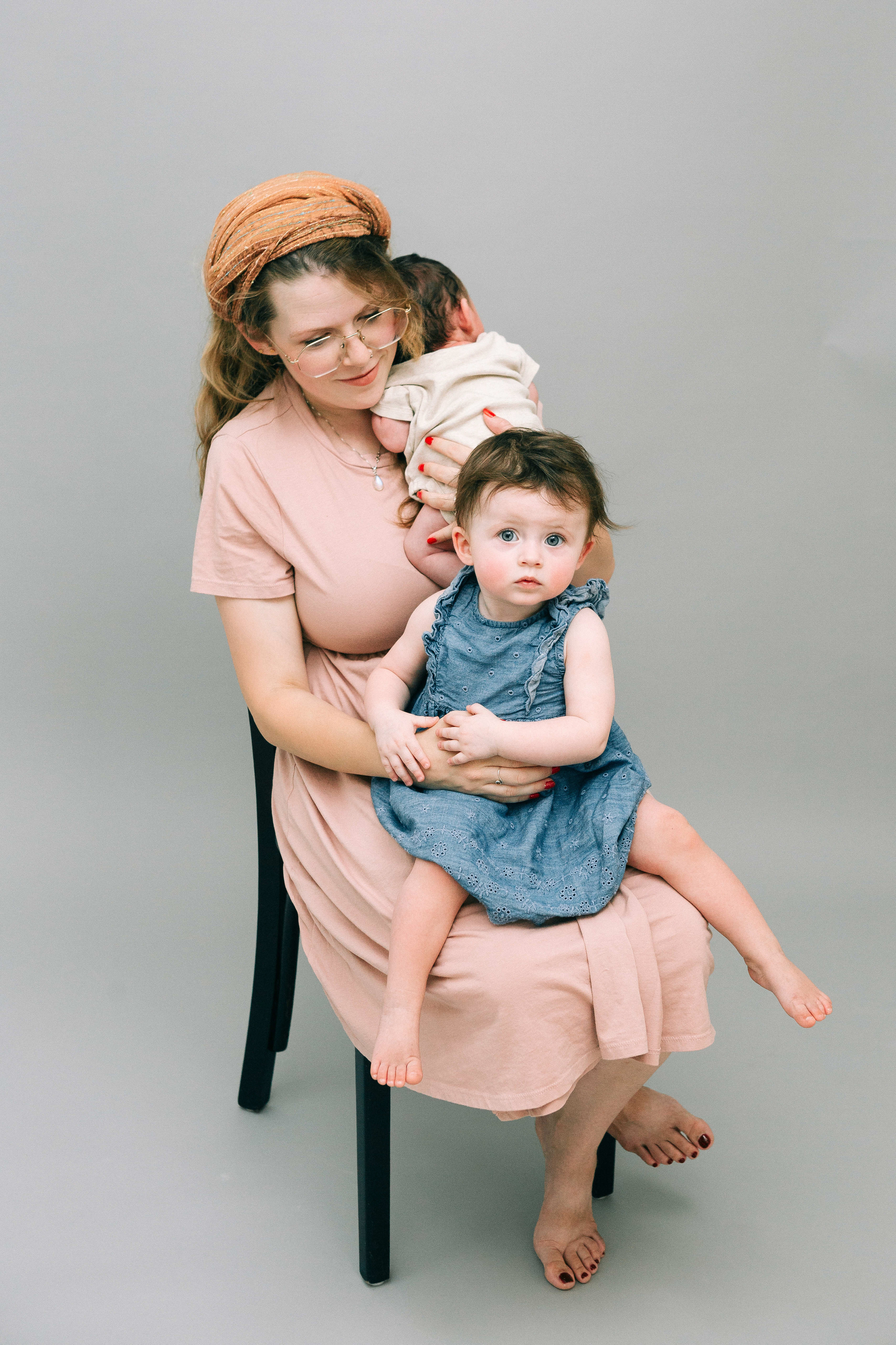 STUDIO SHOOTING. Https://shi-photo.com/