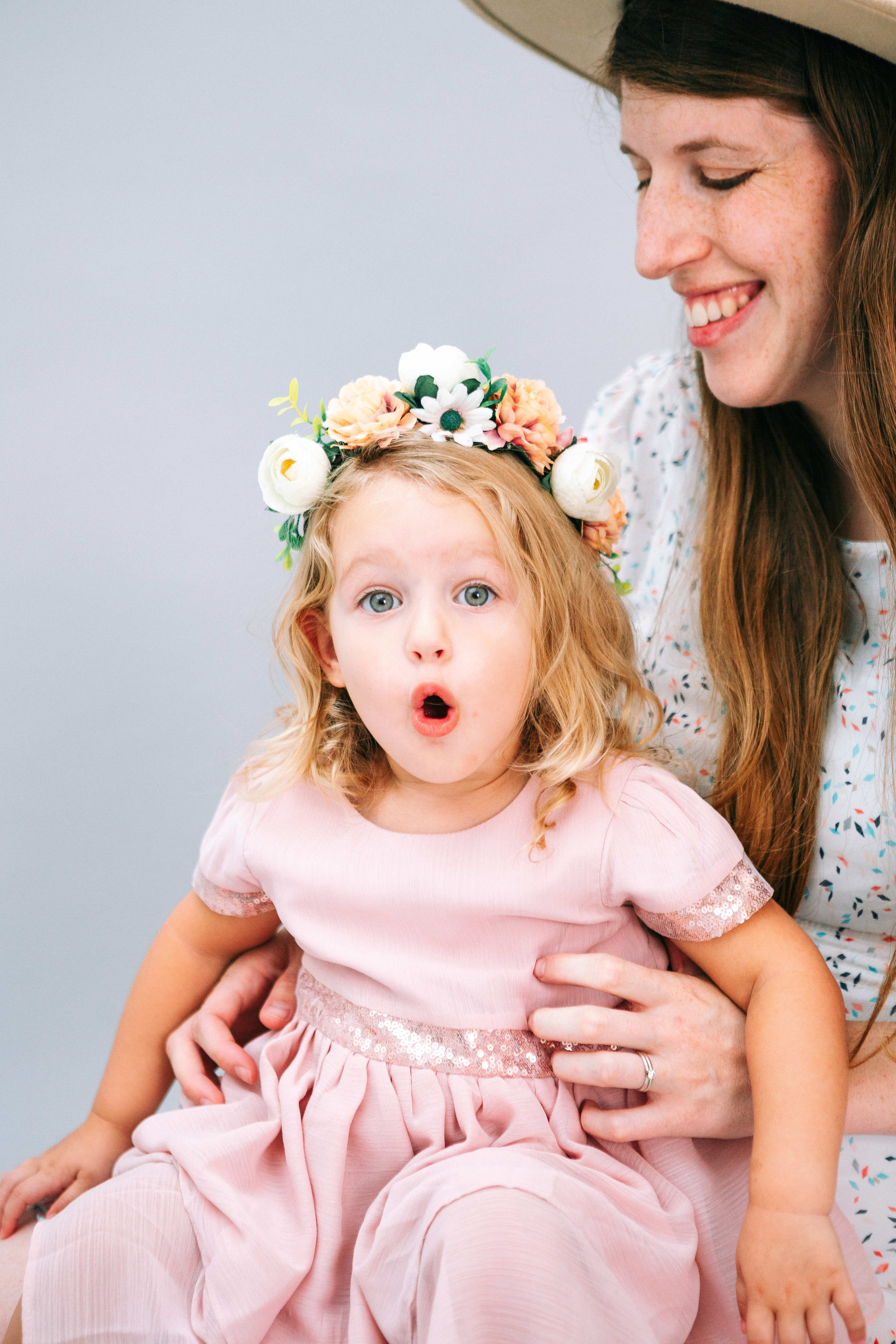 STUDIO SHOOTING. Https://shi-photo.com/