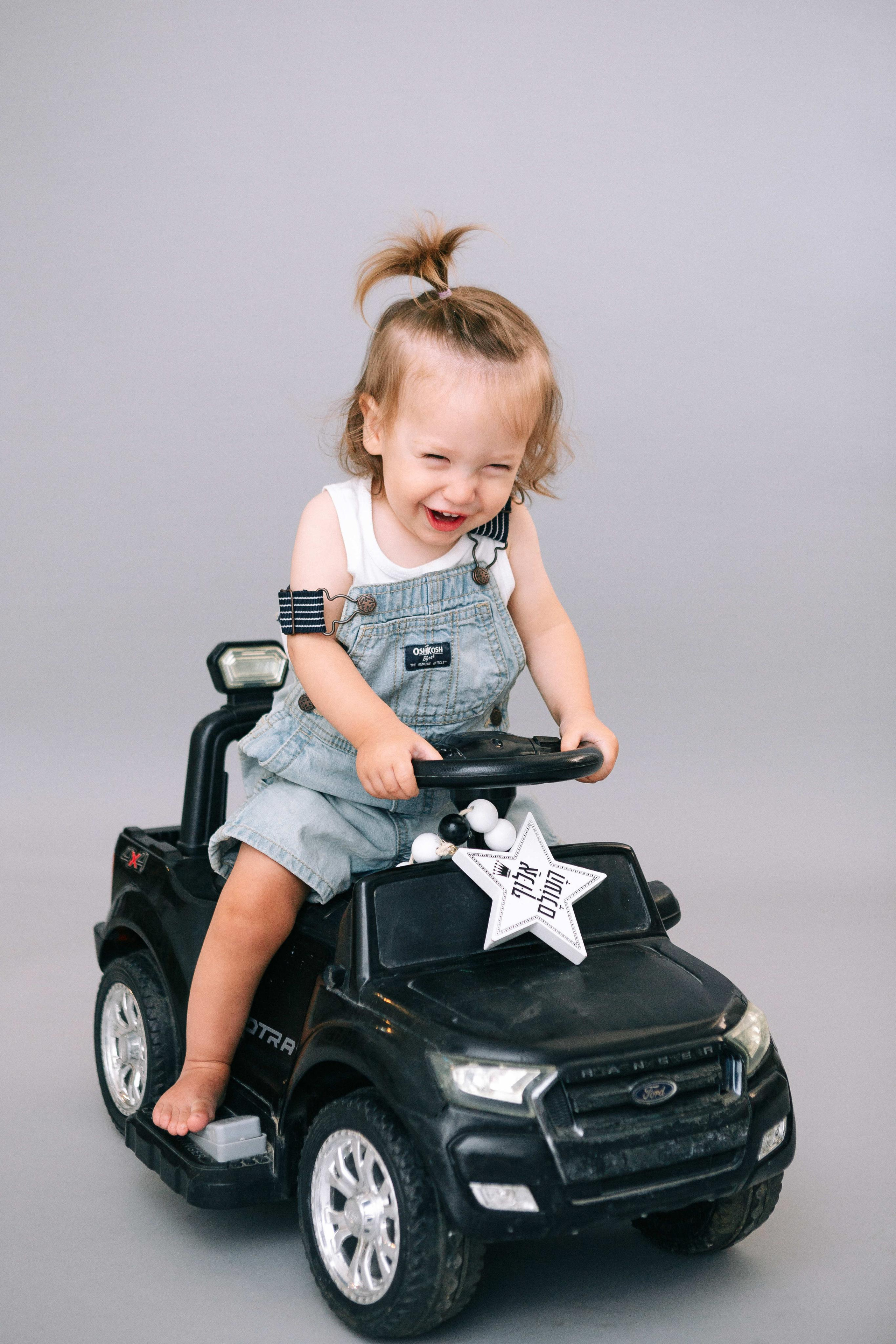 STUDIO SHOOTING. Https://shi-photo.com/