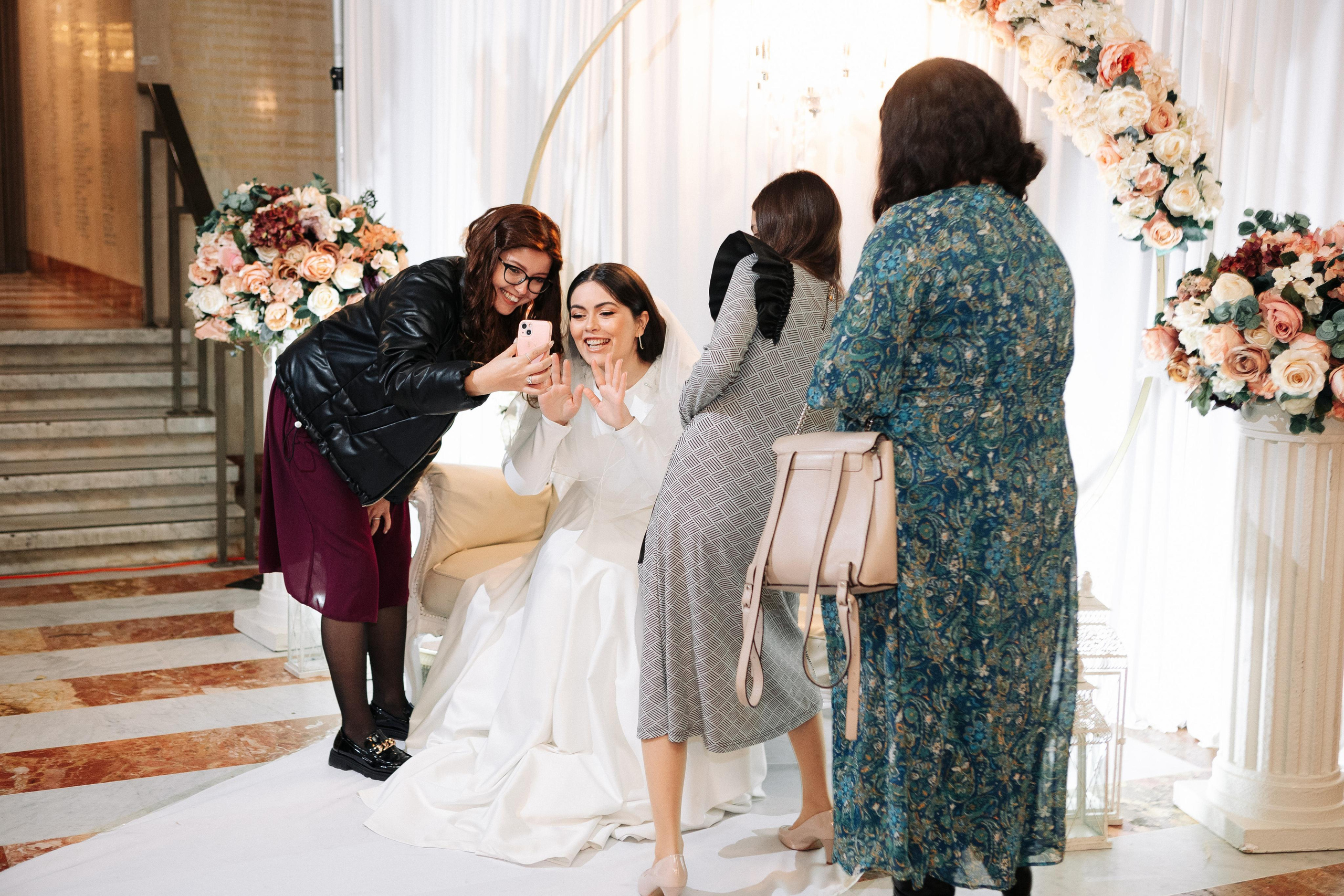 Wedding at the Great Choral Synagogue. PHOTOGRAPHER IN ISRAEL